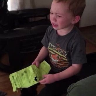 D50695Icon's tweet image. Ladies  after realizing that men can even pass by the toilet  n urinate behind it