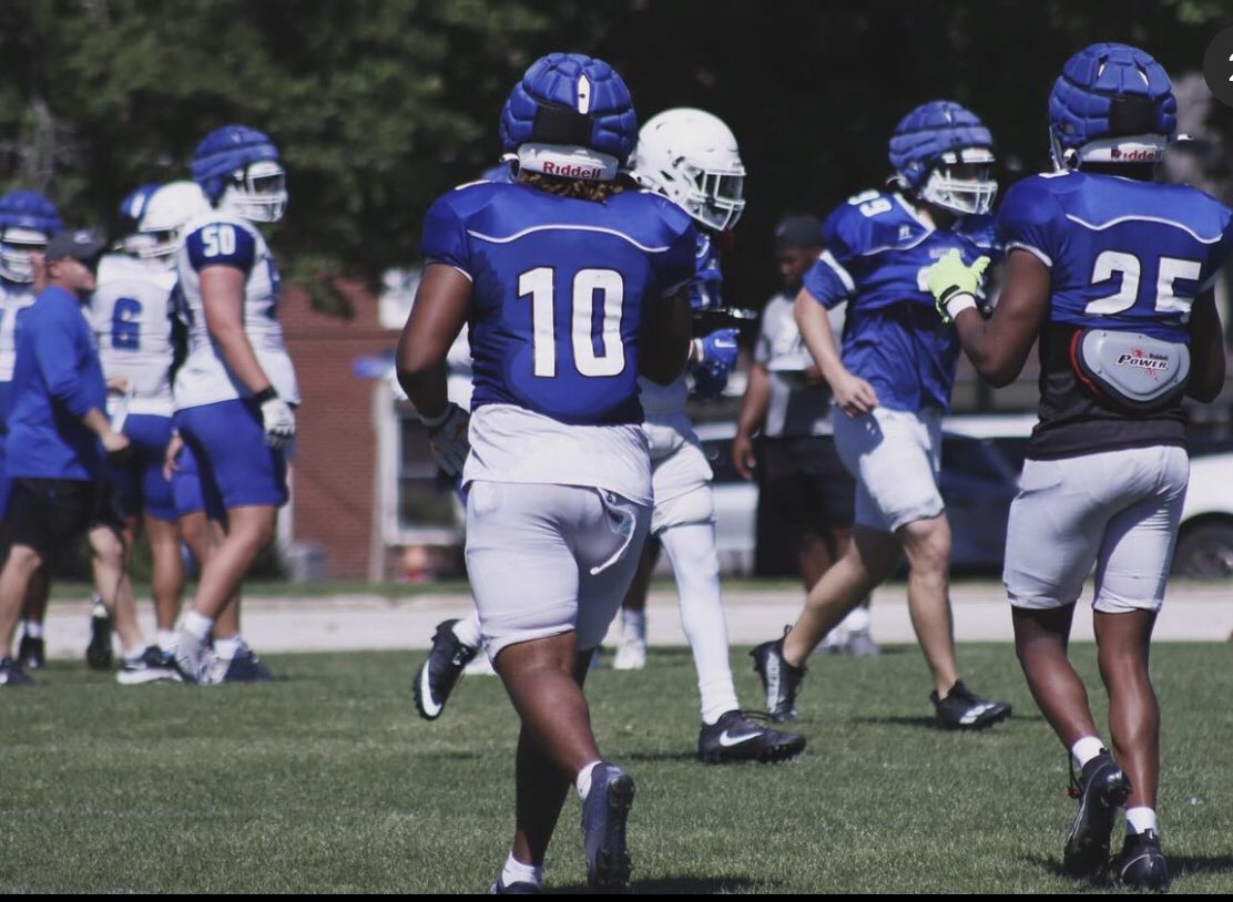 avion_stewart's tweet photo. year 2 @BLINNFBRECRUIT https://t.co/SjDToeJcCR
