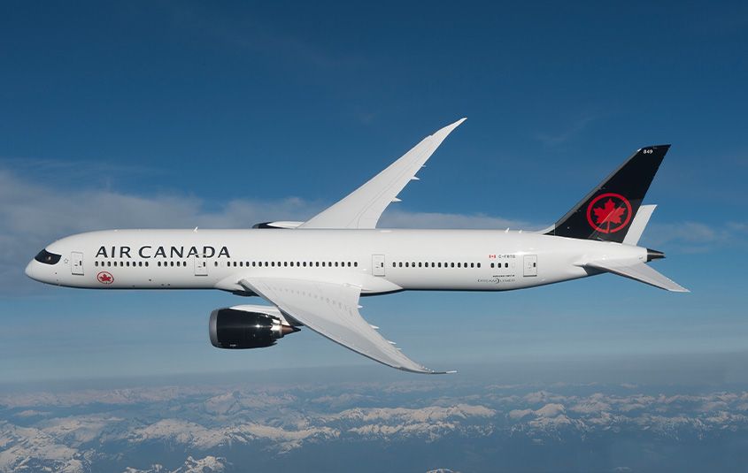 TravelweekGroup's tweet photo. Air Canada pilots have voted in favour to authorize union leaders to call a strike. https://t.co/H6D9KiQ9dY https://t.co/n84BovzcCo
