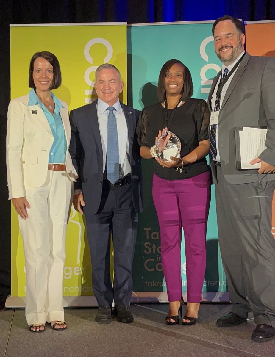 TSIChildren's tweet photo. Another big CONGRATULATIONS to Kelia Wilkins, Take Stock Champion of Education Award recipient, at the 2024 Take Stock Student Success Summit!🎉

Kelia's work with @FloridaPrepaid has impacted Florida students' lives since 2005! #TakeStockinChildren #ShareYourTakeStockStory https://t.co/LIlvmZ5QAX