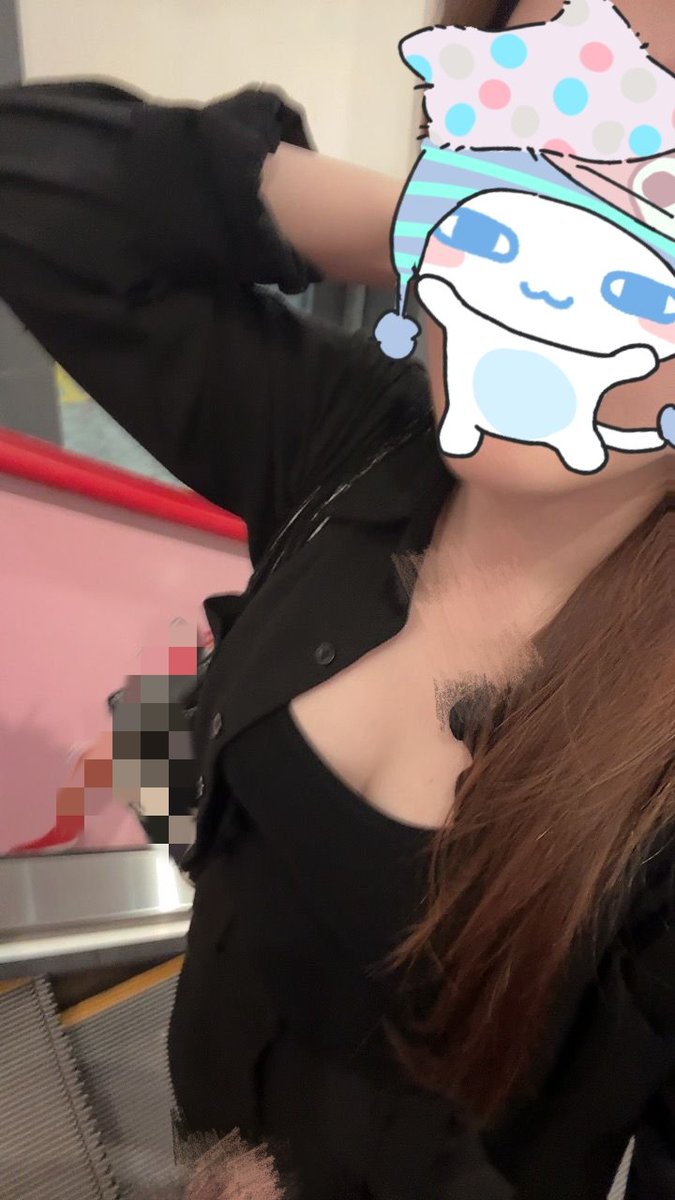 老婆这个钟点独自出去约人。是要我硬着等到半夜4点吗？