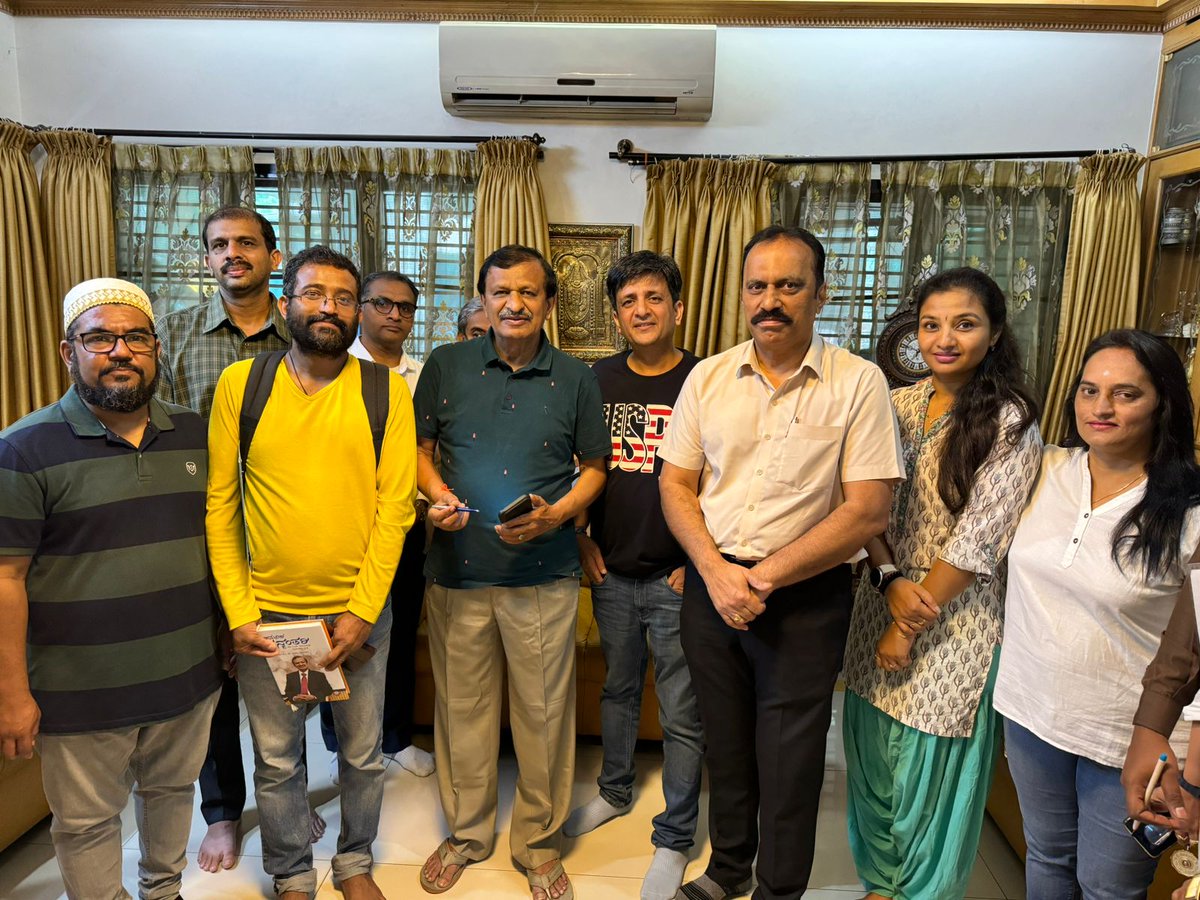 vSaveLake's tweet photo. Recently, vSave Team has visited our honorable MP, Shri Dr C N Manjunath for the support for addressing this  concerns. https://t.co/NhPxjWuX45