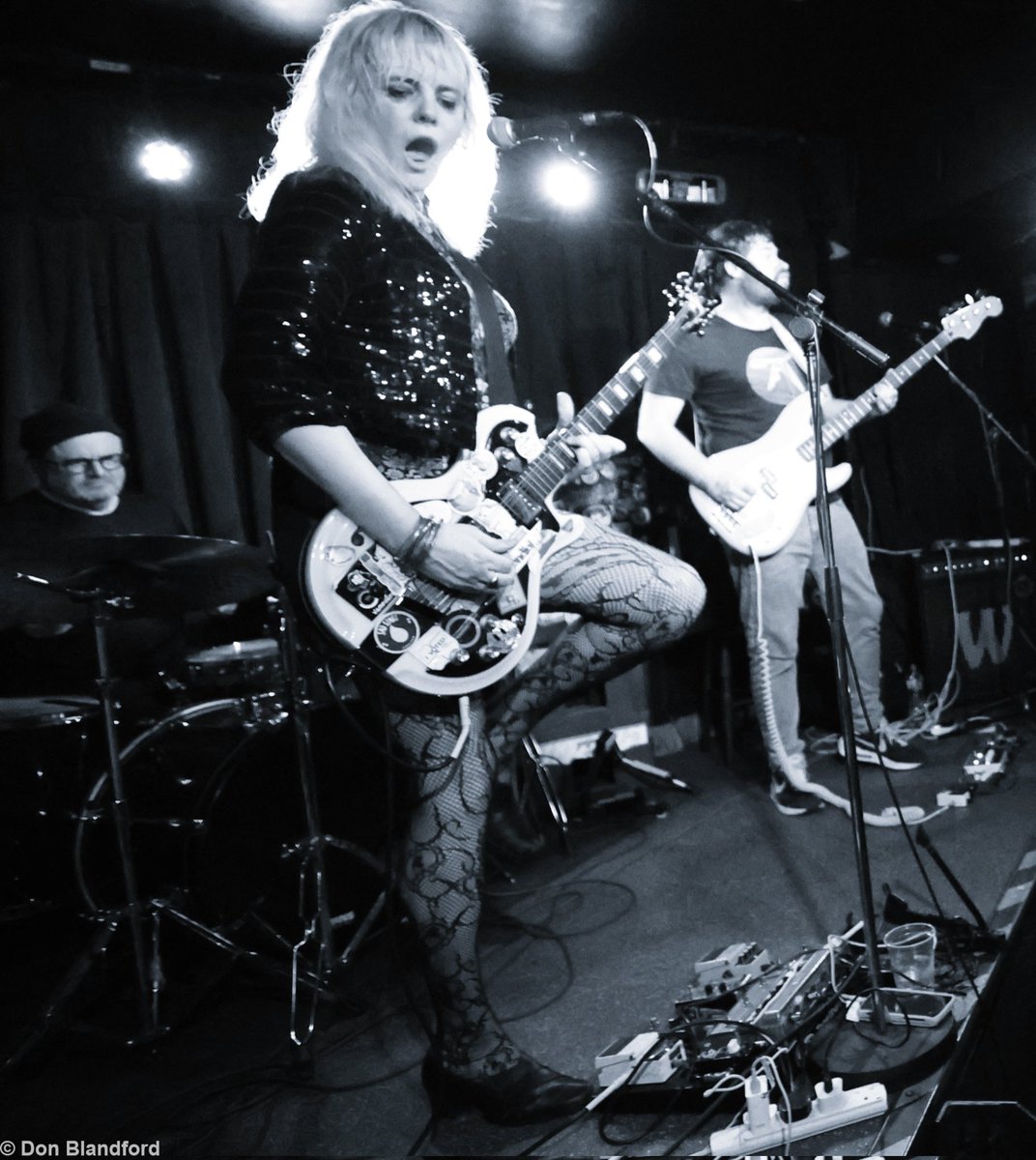 A heads-up that we play London twice next month! We open for <a href="/berenyi_miki/">Miki Berenyi</a> Trio (MB3) at <a href="/thelexington/">The Lexington</a> on Sept 4 w/<a href="/LumariMusic/">LumariMusic</a> then we open for <a href="/Folk_Devils_UK/">Folk Devils</a> at <a href="/offthecuffldn/">Off the Cuff LDN</a> in Herne Hill on Sept 14. Tickets for both shows are at Keeleysound.com Blissoutdontmissout!