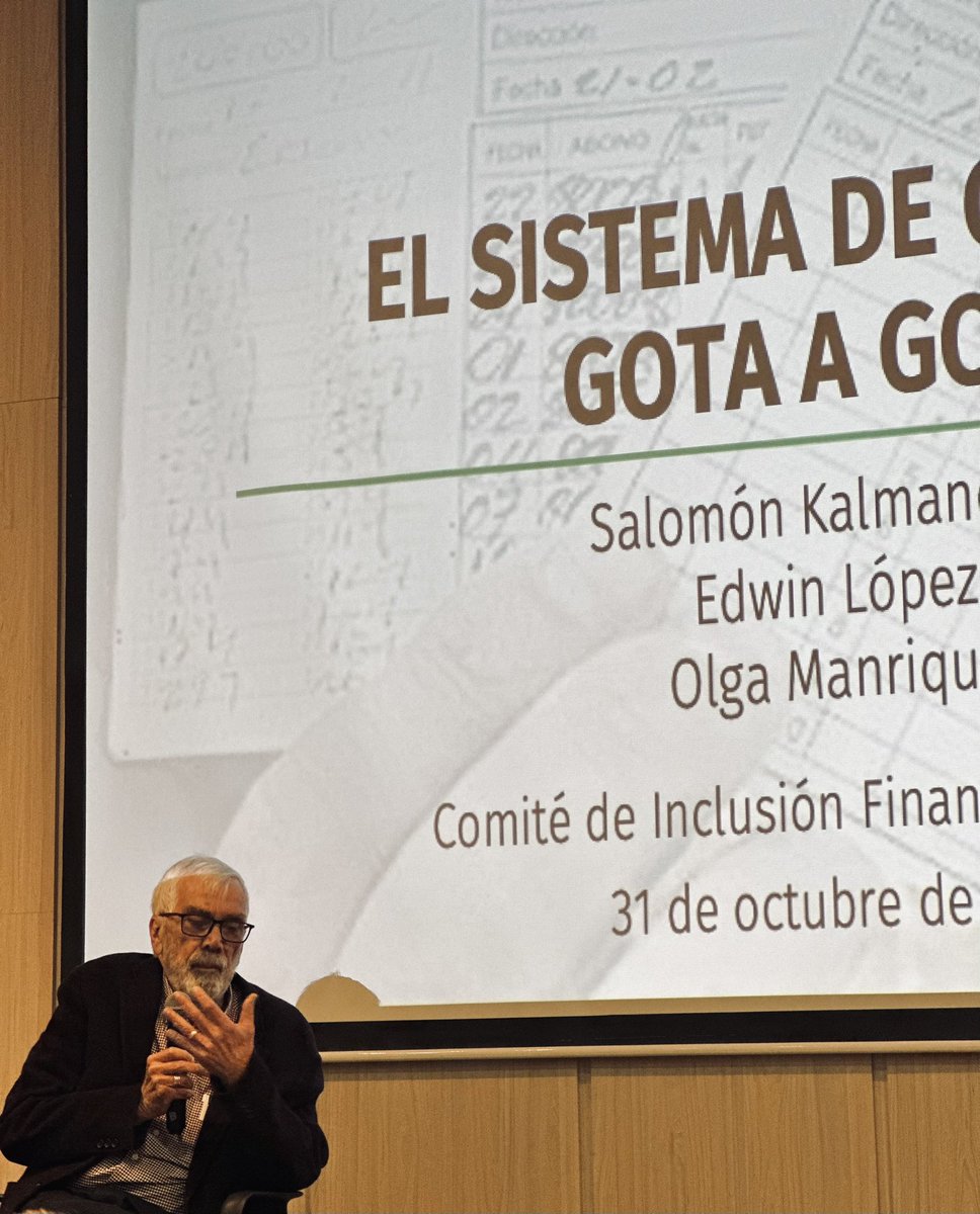 ULSADesarrollo's tweet photo. Inicio de la cátedra inaugural: "El gota a gota o la usura en Colombia.", con el Dr. Salomón Kalmanovitz.

@unisalle
@FEEDSunisalle https://t.co/WQqIRvbf5V