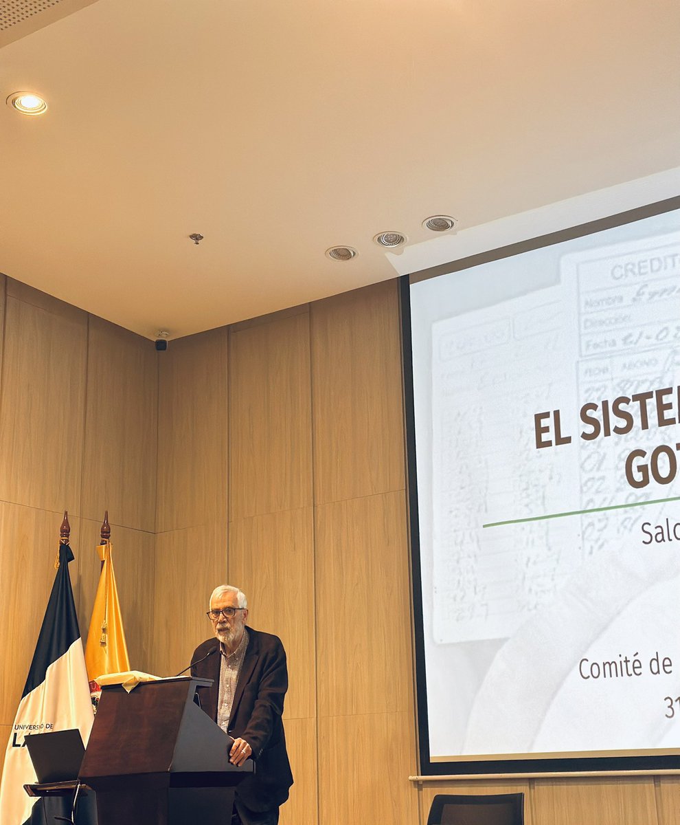 ULSADesarrollo's tweet photo. Inicio de la cátedra inaugural: "El gota a gota o la usura en Colombia.", con el Dr. Salomón Kalmanovitz.

@unisalle
@FEEDSunisalle https://t.co/WQqIRvbf5V