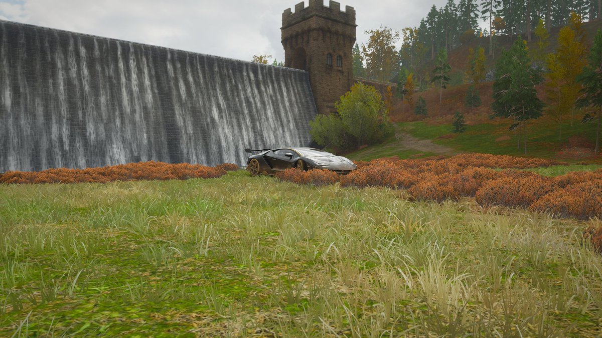 luiz_second's tweet image. eu tava olhando uns saves meus de Forza antigos que dão ótimos wallpapers então vou deixar alguns aq no twitter como utilidade pública: