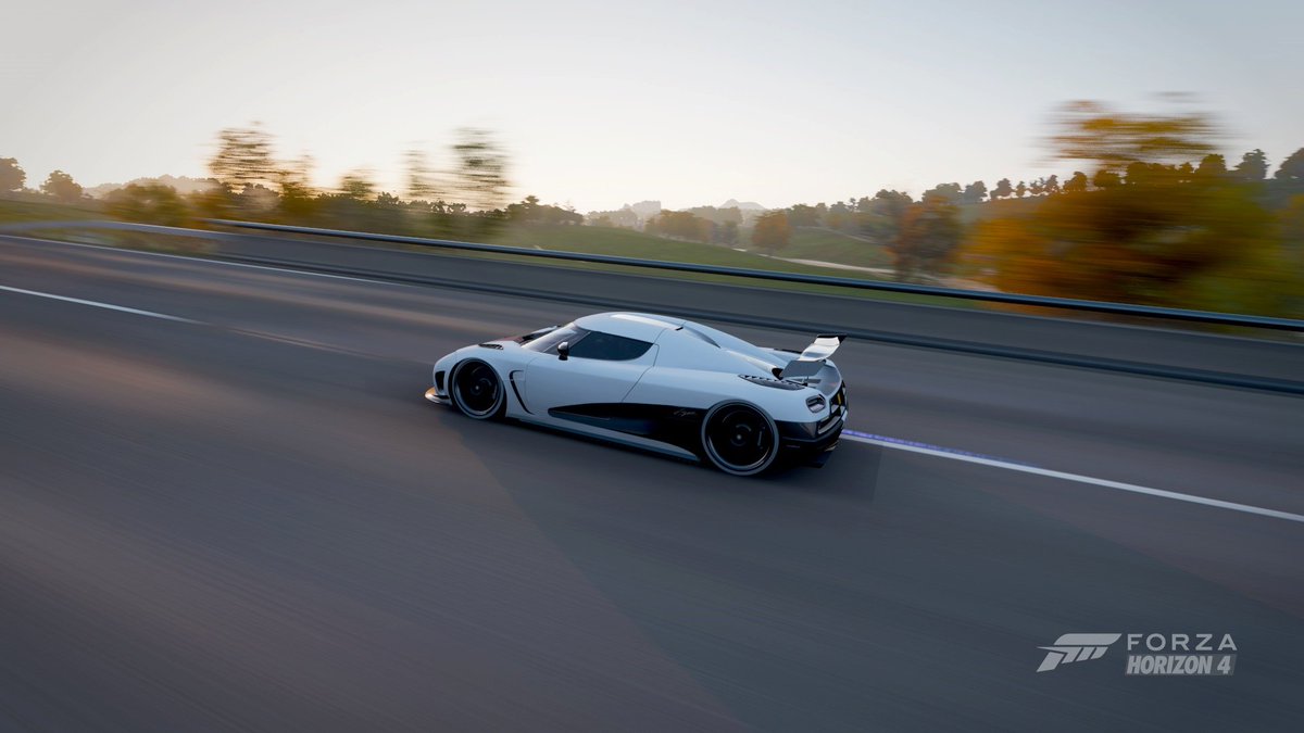 luiz_second's tweet image. eu tava olhando uns saves meus de Forza antigos que dão ótimos wallpapers então vou deixar alguns aq no twitter como utilidade pública: