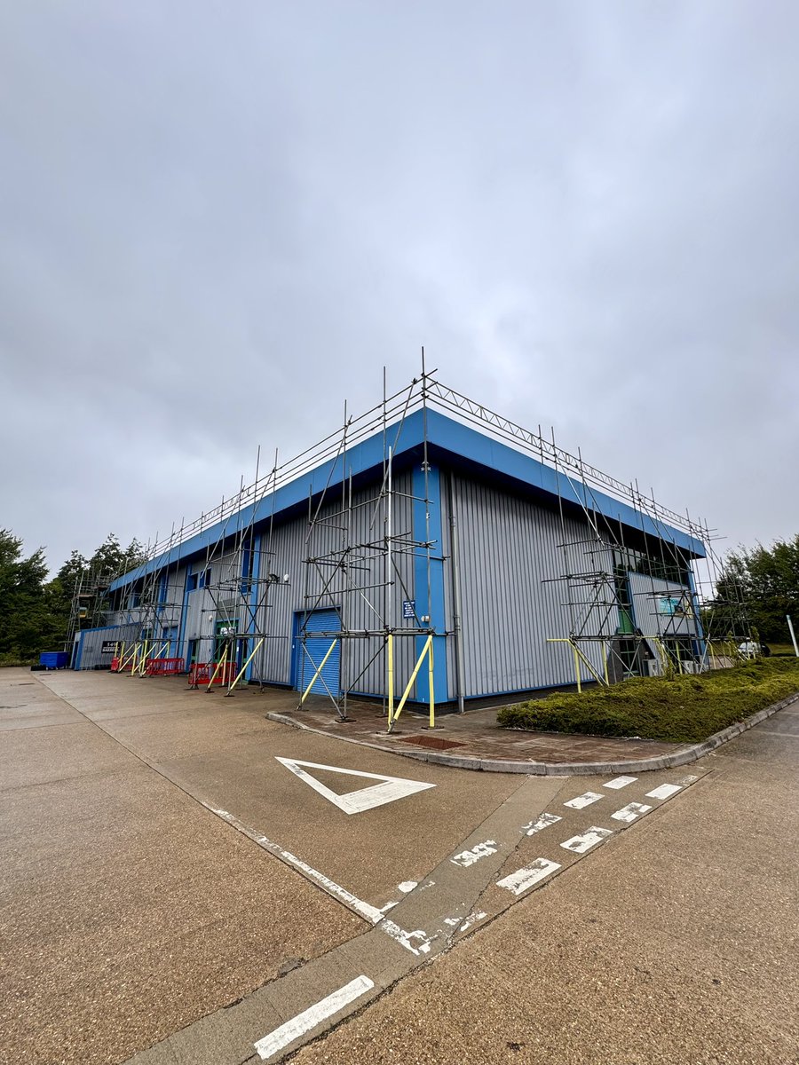 _GuyMoore's tweet image. Ahead of schedule ready for trades to commence works next week. 💪

📞 01202 287857
✉️ scaffolding@uptoproofing.co.uk