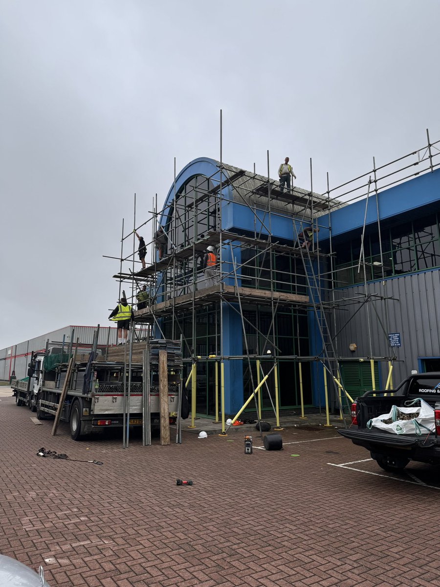 _GuyMoore's tweet image. Ahead of schedule ready for trades to commence works next week. 💪

📞 01202 287857
✉️ scaffolding@uptoproofing.co.uk