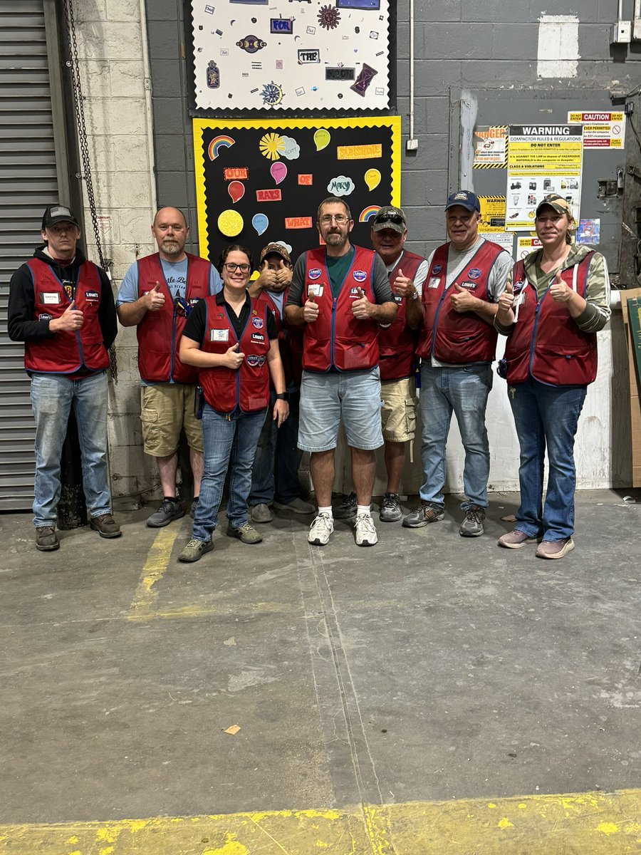 ruby_block01's tweet photo. Happy Backend appreciation to my day shift backend team!  They all do a great job! Very proud  of them! https://t.co/Cv2Jp1Vkyr