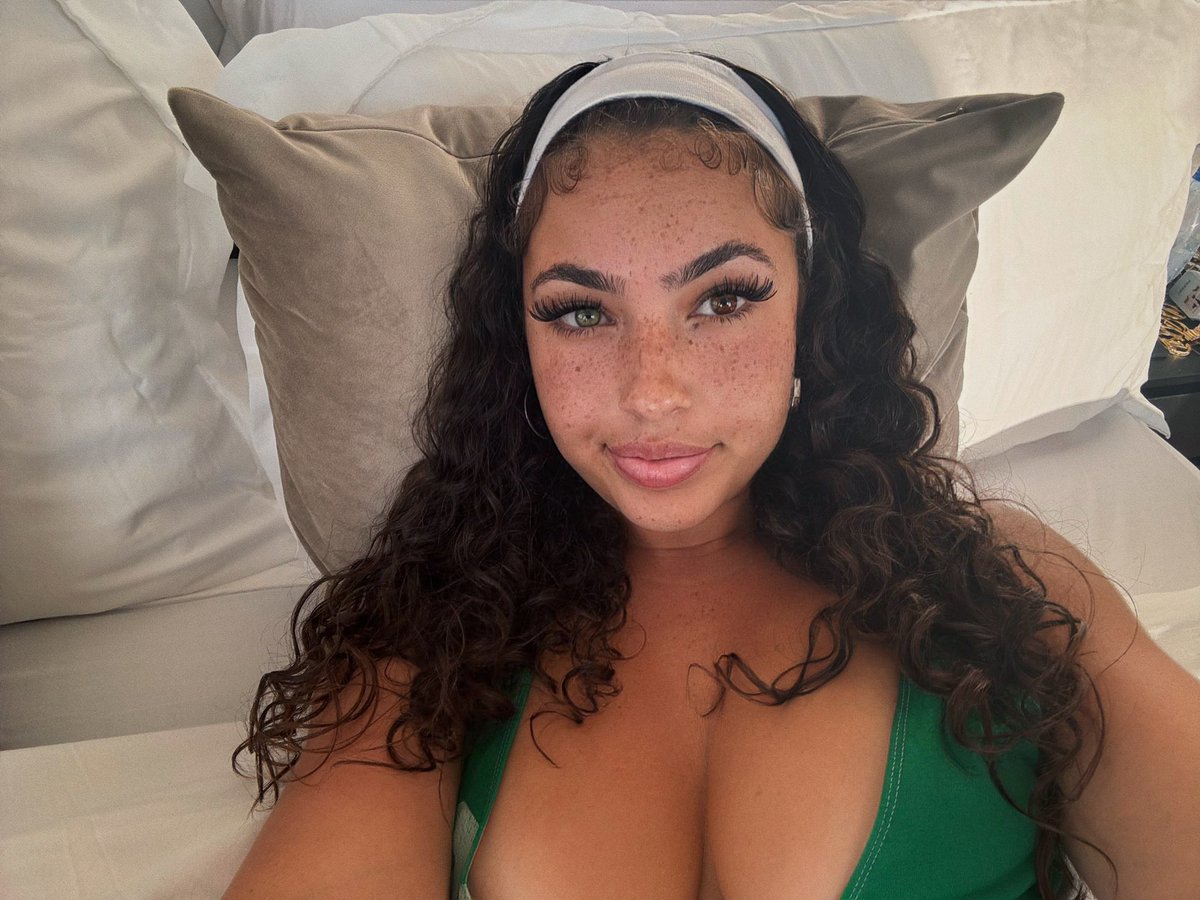 ash_kaashh's tweet image. 