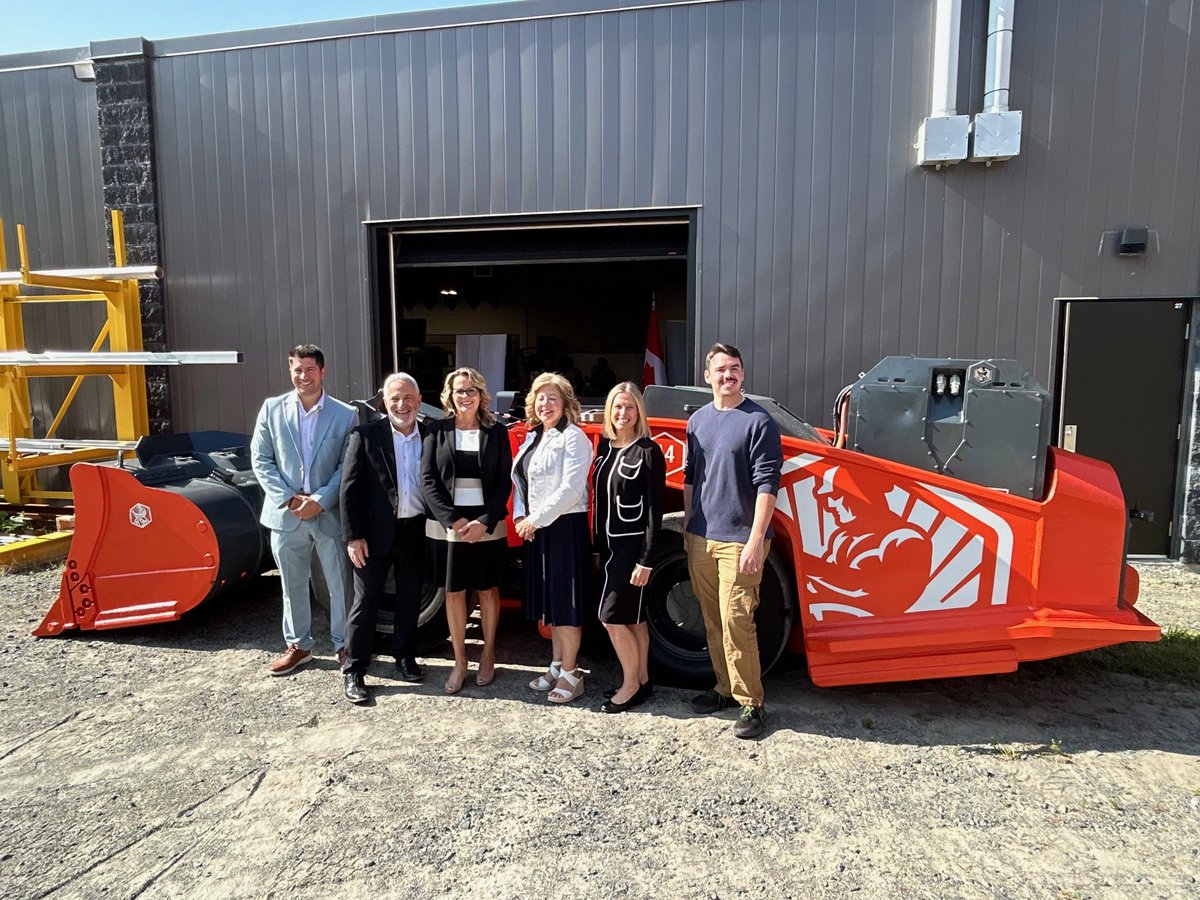 FedNor's tweet photo. #FedNor investit 377 832 $ pour aider le @cambriancollege à stimuler la recherche et développement, à soutenir les entreprises locales et à créer de nouveaux emplois dans le Grand Sudbury : https://t.co/zCgR4yBkuF #NordON https://t.co/K8Ylg5eAGc