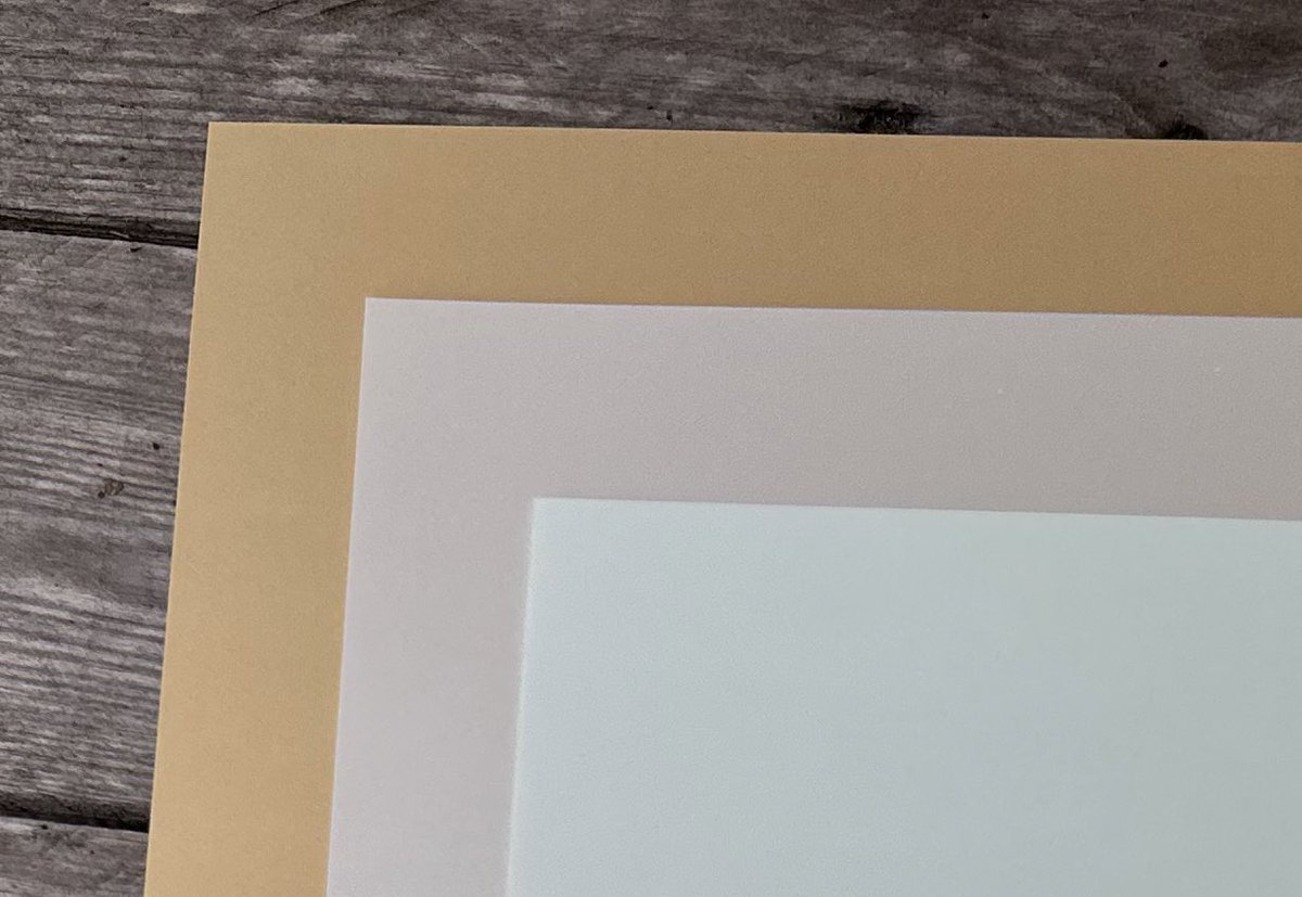 Add a variant print to your next run of prints. Choose metallic gold, pearl silver or pearl rose. These ‘extra’ prints are great for your super fans who may appreciate access to limited editions.
printkeg.com/products/metal…