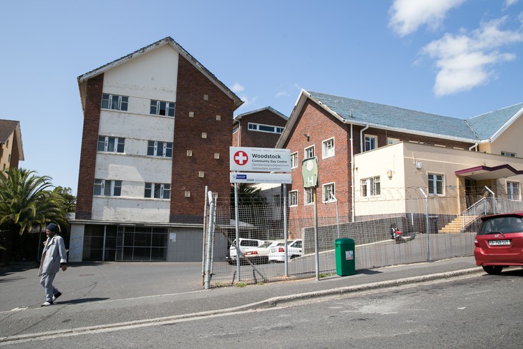 Future of the nearly 900 people living in Woodstock Hospital hangs in the balance

Read groundup.org.za/article/woodst… by Liezl Human. Photo: <a href="/AshrafRSA/">Ashraf Hendricks</a>