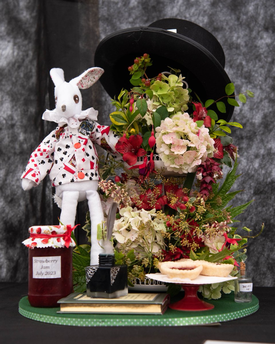 buckscountyshow's tweet image. Discover amazing talents at our Home and Garden marquee! From cooking to photography. 🍰📸🌸 #BucksCountyShow #CreativeDisplays