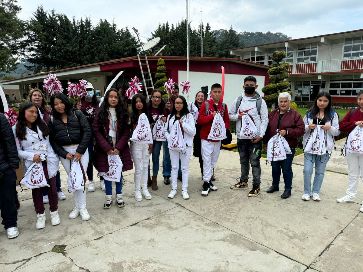 Conalep_Tilapa's tweet photo. LOBO FEST 2024 fortalece la identidad y sentido de pertenencia en los estudiantes de nuevo ingreso, quienes, tras su estancia  académica contarán con conocimientos profesionales técnicos que faciliten su inserción al nivel superior o al sector laboral.
@Conalep_Edomex https://t.co/3ZMKtkgW9z