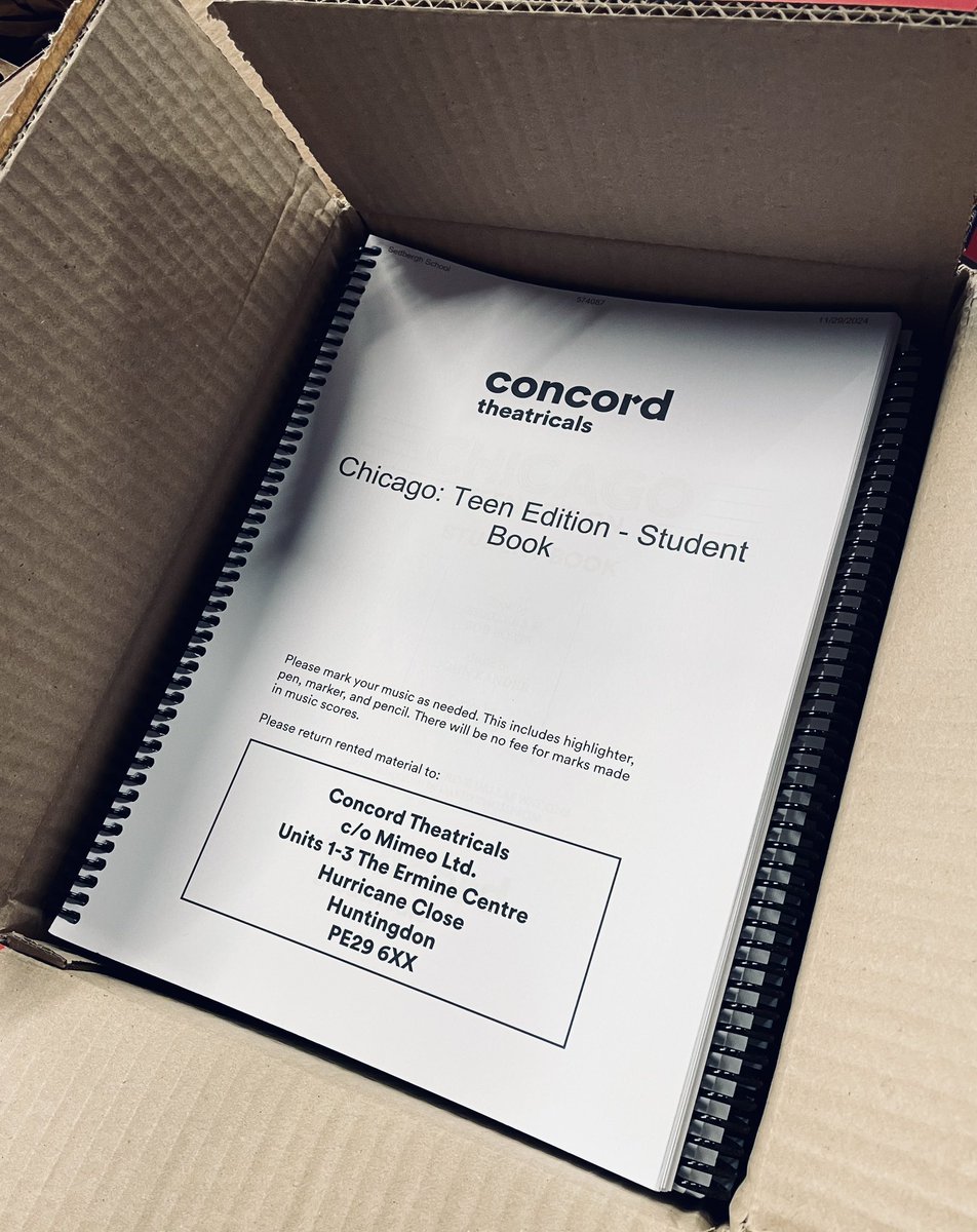 Mrs Pye received the most exciting delivery today🤩
Can’t wait for the start of term so we can paint the town (and all that jazz)🎶💃
<a href="/SedberghMusic/">Sedbergh Music</a>