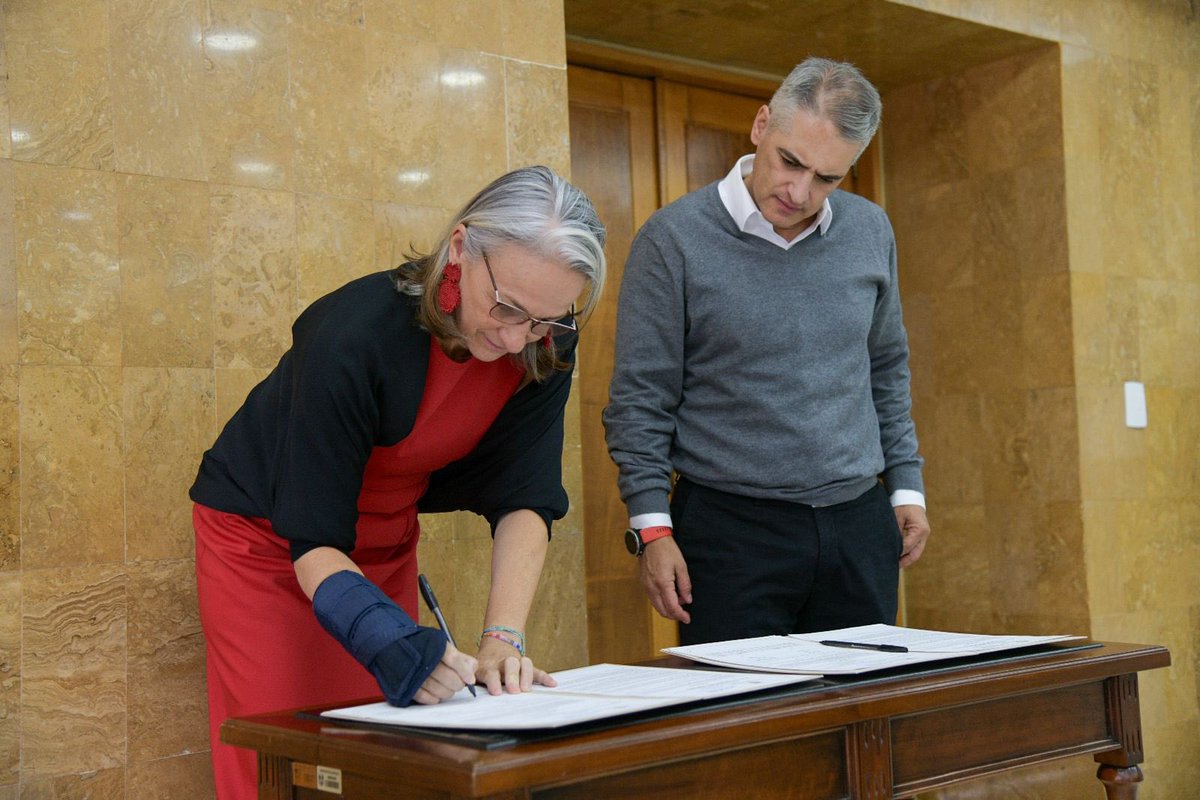 Gobernación de Antioquia tweet media