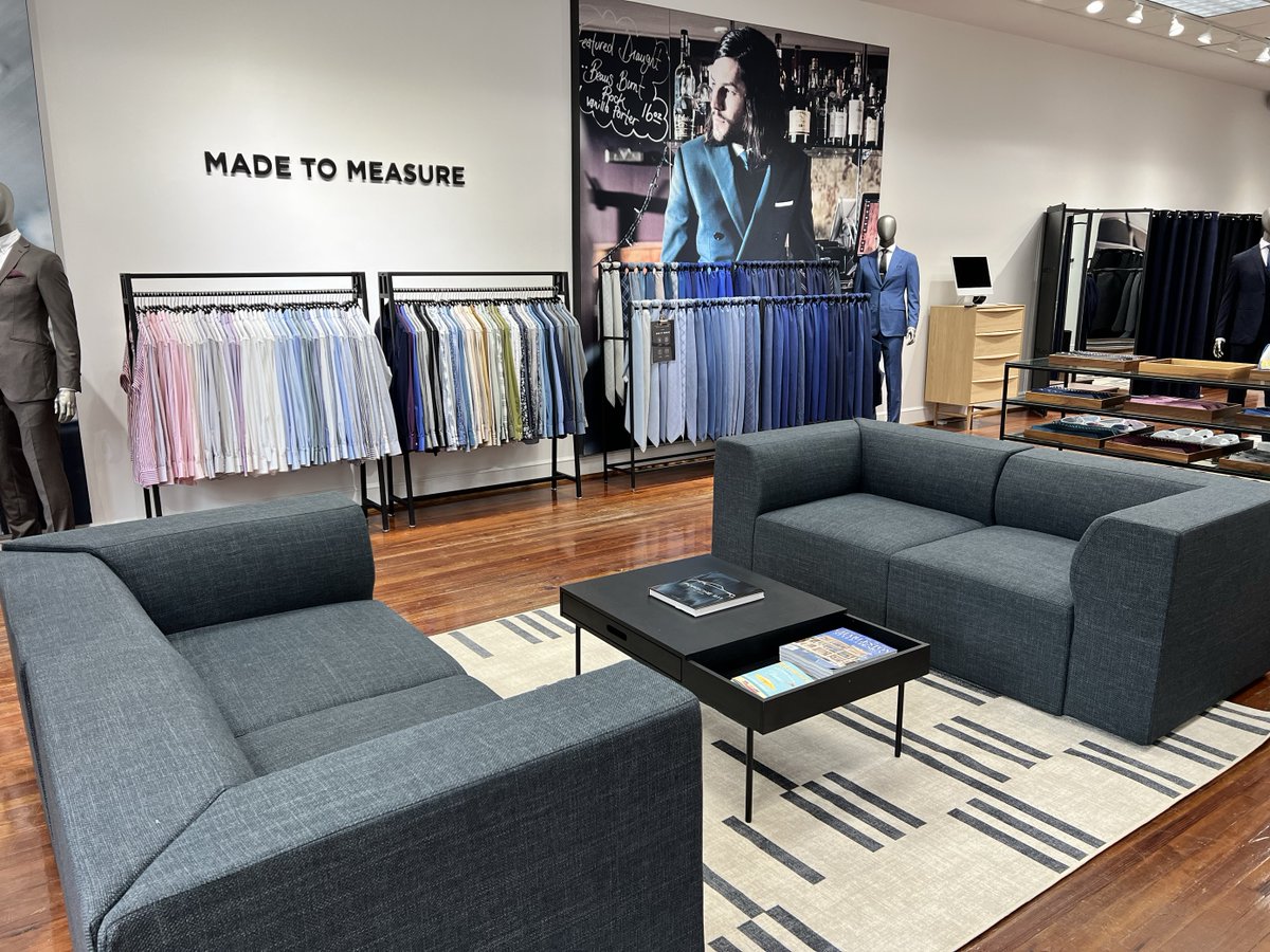 indochino tweet media