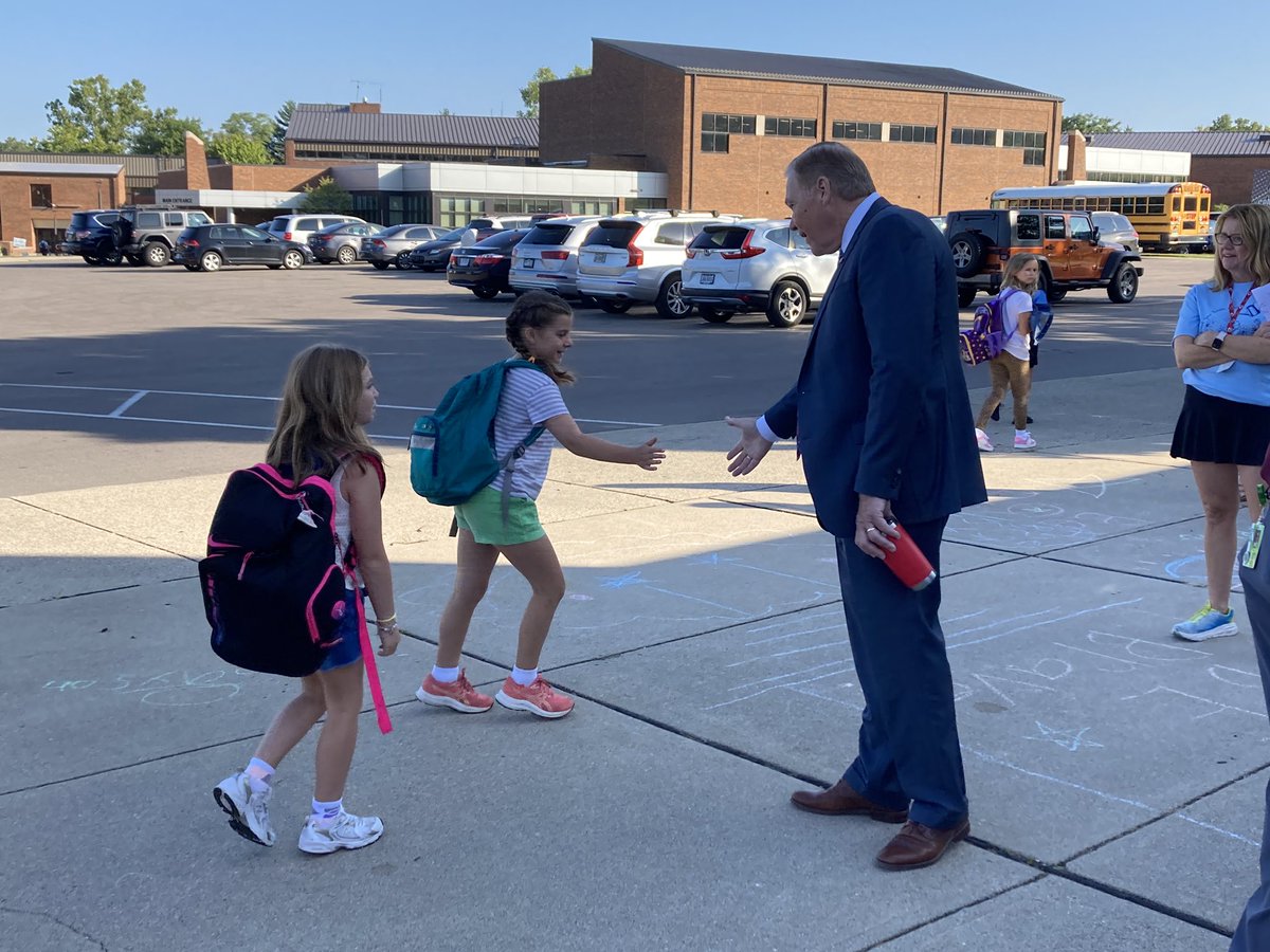 Larry Hook tweet media