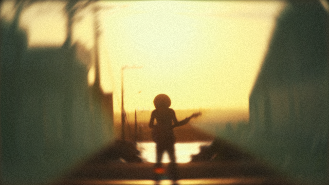 HominisCanidaee's tweet photo. Gracinha (aqui @gracinhatuites)  lança clipe de "Farol", primeiro lançamento em vídeo de Corpo Celeste, seu disco de estreia.

A letra de “Farol” trata de um romance sáfico, uma intenção amorosa que surge permeada pelo platonismo.

Veja o clipe aqui:

https://t.co/m7Yjw9M0tK https://t.co/PEyindA3pP