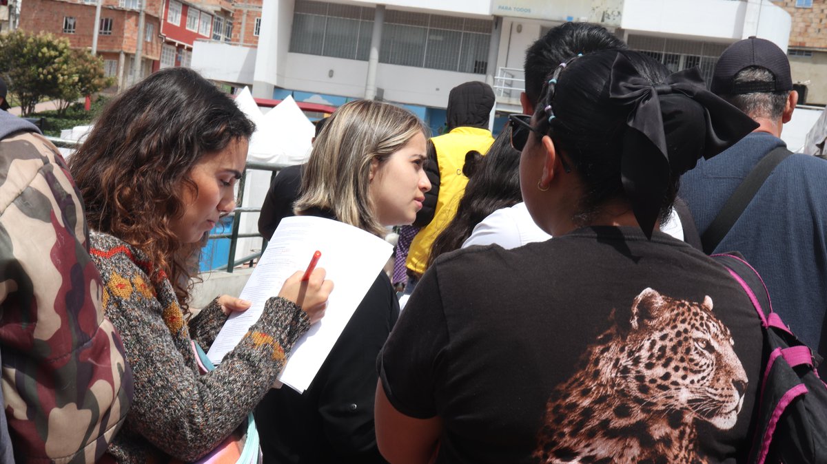 ConsejeriaTIC's tweet photo. Ciudad Bolívar📣¡Hoy estamos #ATuServicio! 

Encuéntranos en el Parque Ilimaní hasta las 4:00 p.m. y conoce los diferentes trámites y servicios a los que puedes acceder desde el distrito. 

¡Te esperamos! https://t.co/7Qx3FD2LEb