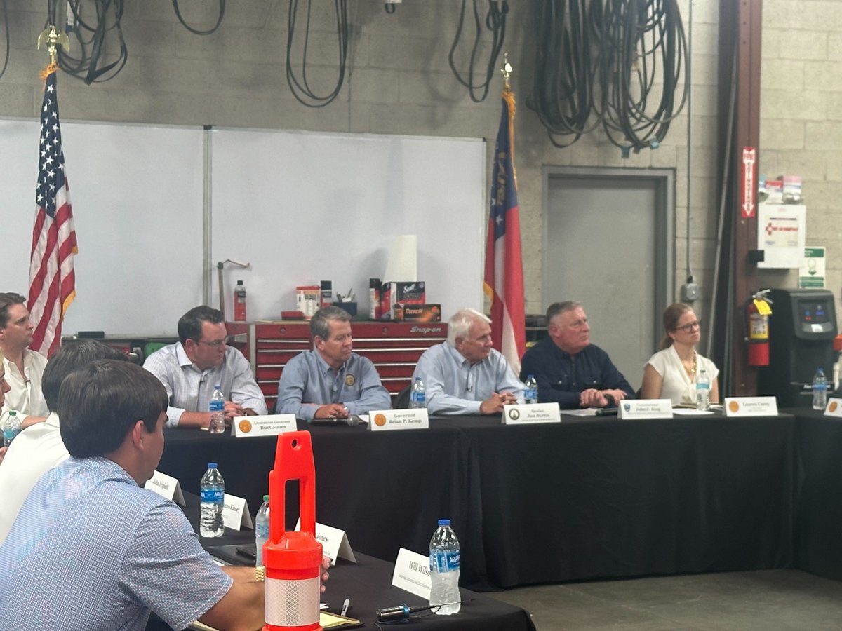LtGovJonesGA's tweet photo. It was an honor to attend this morning! Great to be with business leaders and government officials from around the state, discussing how we're keeping Georgia the #1 state to do business! #gapol https://t.co/ulChkSiTkW