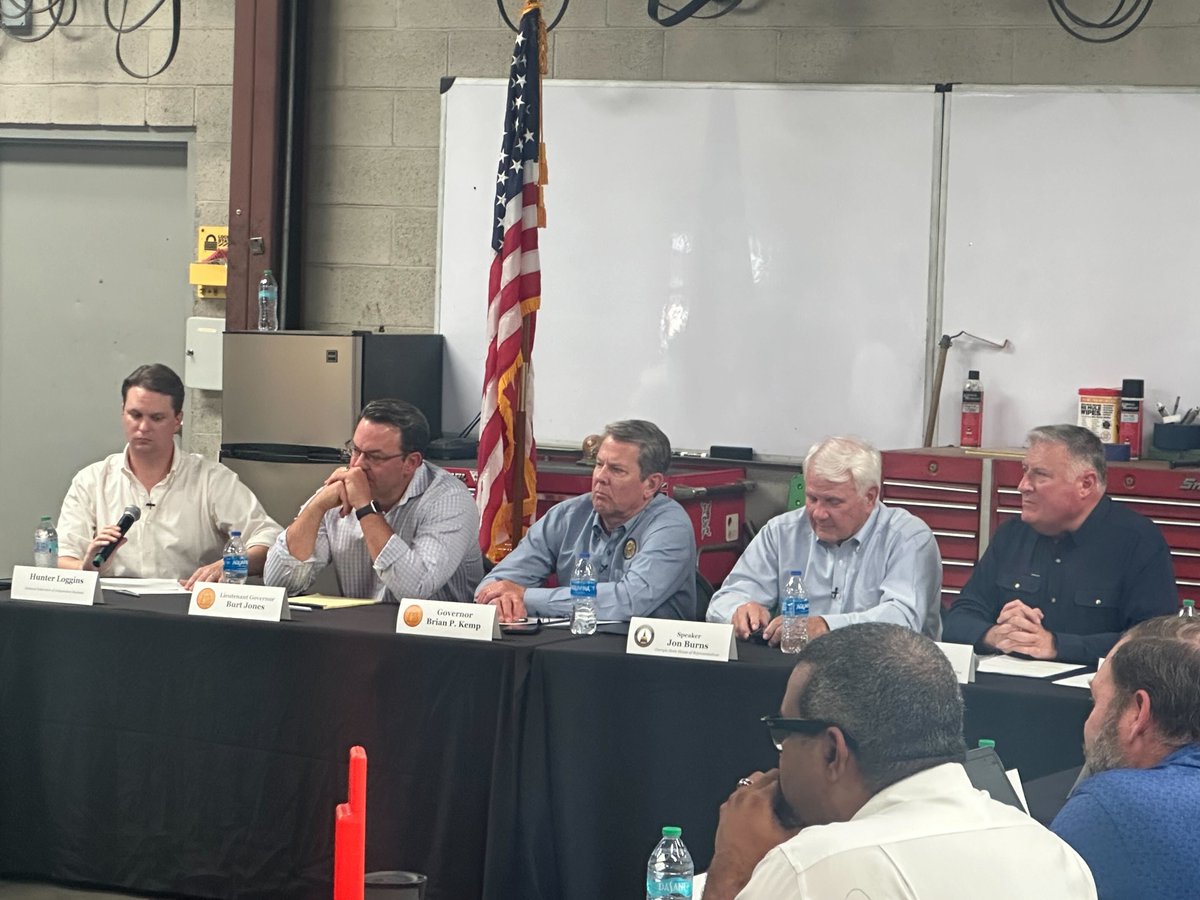LtGovJonesGA's tweet photo. It was an honor to attend this morning! Great to be with business leaders and government officials from around the state, discussing how we're keeping Georgia the #1 state to do business! #gapol https://t.co/ulChkSiTkW