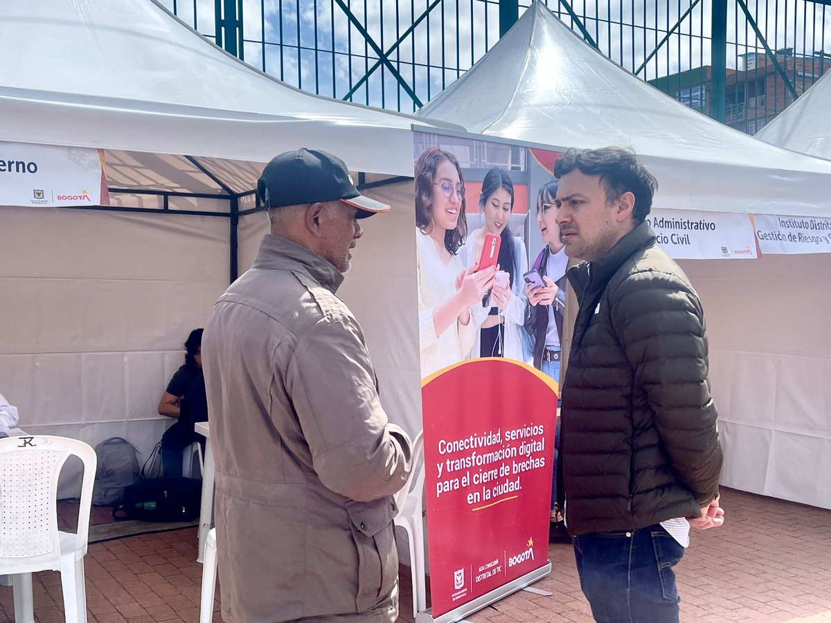 ConsejeriaTIC's tweet photo. Ciudad Bolívar📣¡Hoy estamos #ATuServicio! 

Encuéntranos en el Parque Ilimaní hasta las 4:00 p.m. y conoce los diferentes trámites y servicios a los que puedes acceder desde el distrito. 

¡Te esperamos! https://t.co/7Qx3FD2LEb