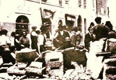 Working Class History tweet media