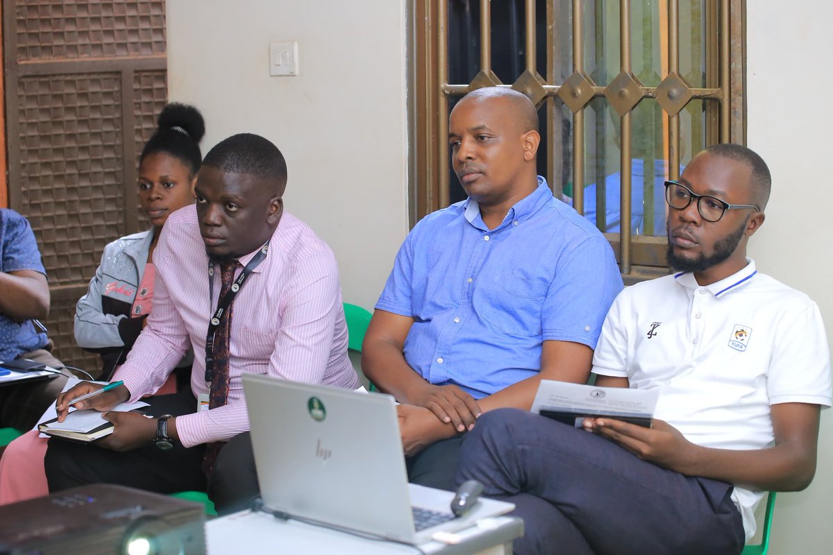 UPL Board <a href="/RugyendoQuotes/">Arinaitwe Rugyendo🇺🇬</a> meeting staff <a href="/bbbainamani/">Bainamani Bernard Bampaire</a> to review SUPL2023/24 End of Season earlier today at the UPL Offices in Mengo
#SUPL2024/25.