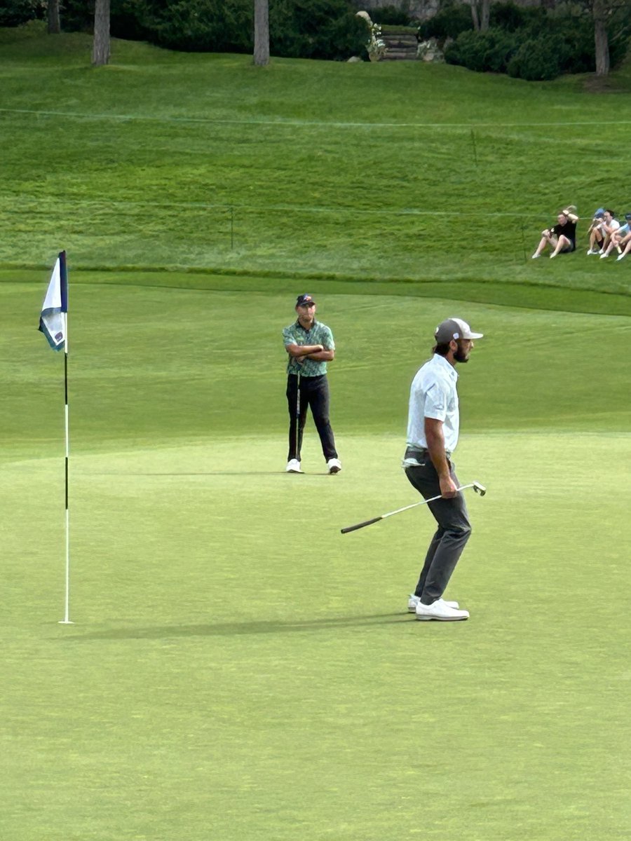 InKim5's tweet photo. BMW Championship. https://t.co/NoIJ1gKiPG