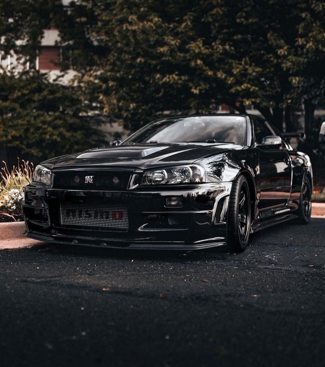 DailyGTRTM's tweet photo. Nissan GTR-R34 Skyline ⚫️ https://t.co/zCu9PEea2z