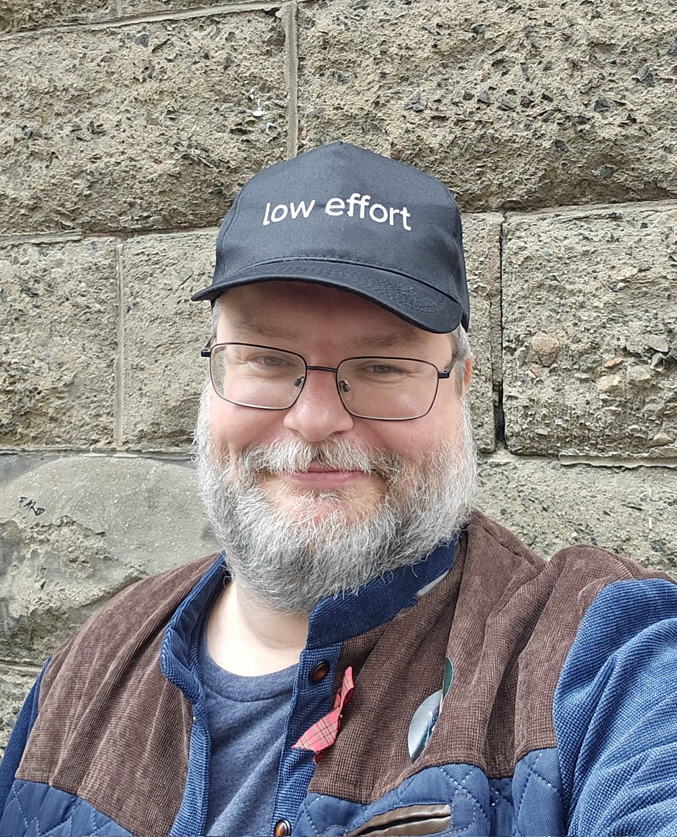 #edfringe show 95: I am the King of Invagination! A phrase, &amp; a concept, with which I have never previously been associated. I enjoyed <a href="/WeAreLowEffort/">Low Effort Sketches</a>, especially for the number plate sketch. That's some good writing. Also, I used to work with an Oscar Thompson. Not all unknowns!