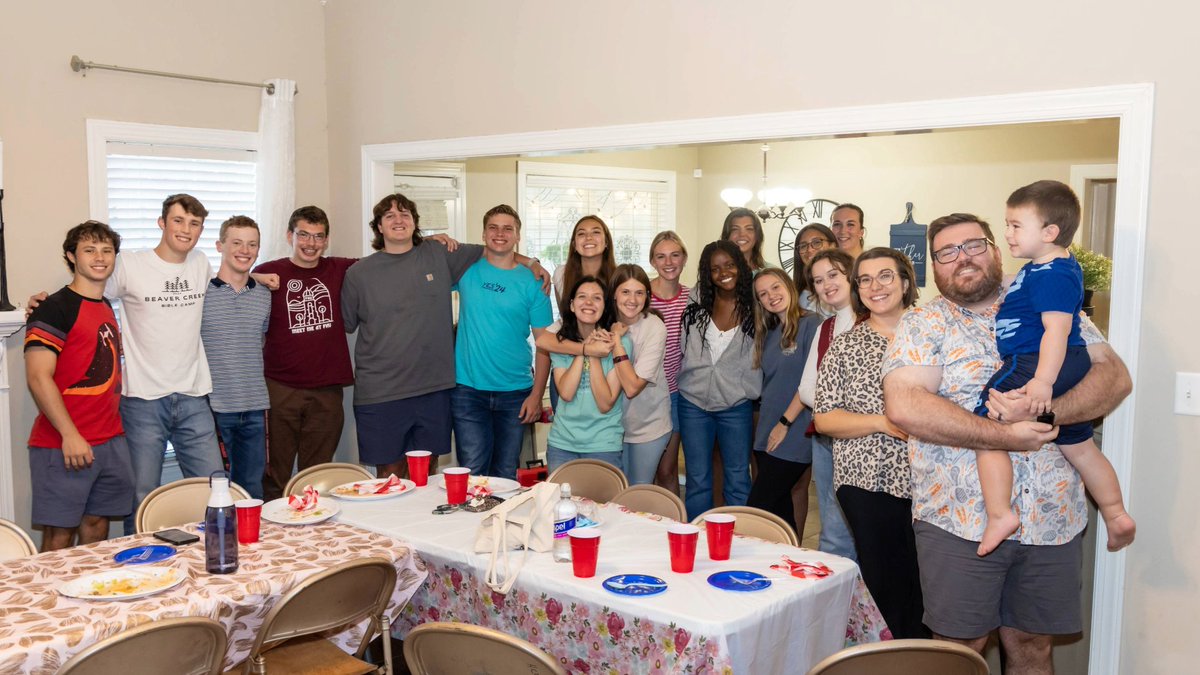 freedhardeman's tweet image. 🍽️ FHU Interface 2024 – Faculty Dinners

Thank you to all who hosted these incredible students!
#FHUFamily #interface2024 #fhuinterface