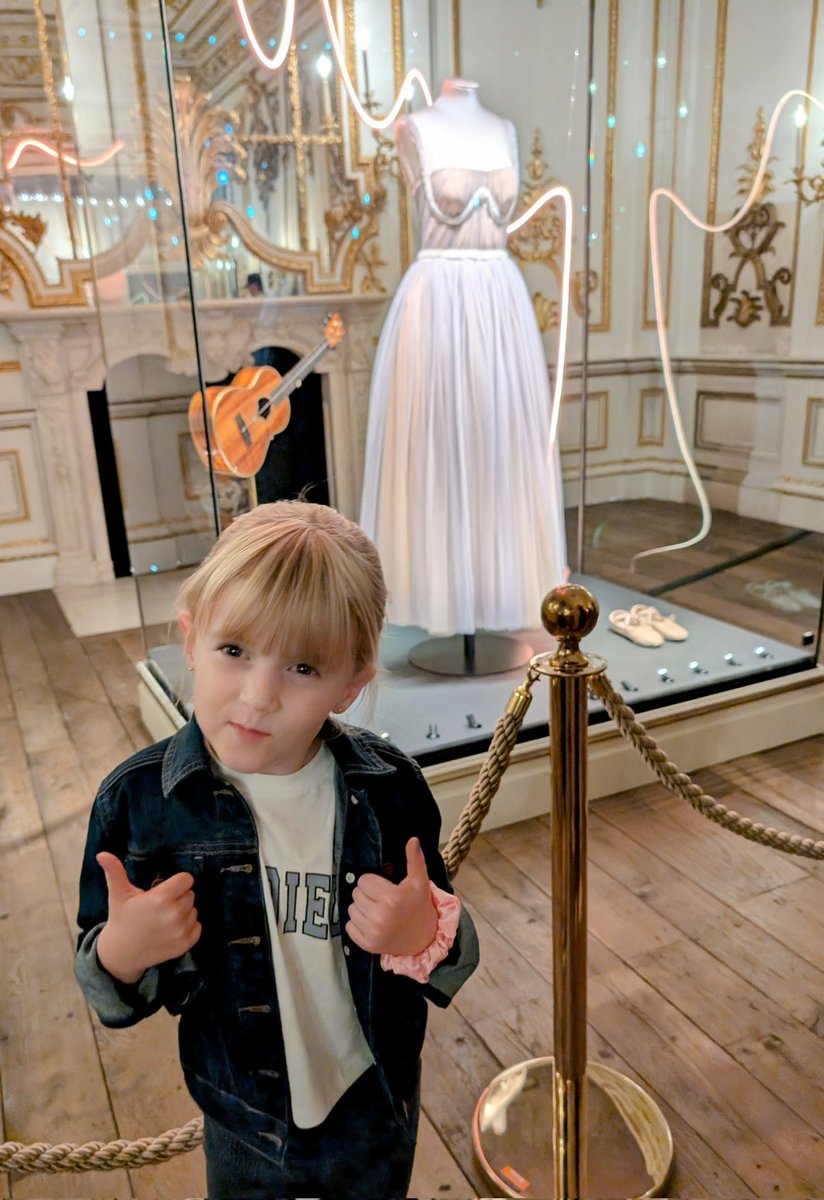 Aria_Ivy06's tweet photo. The @taylorswift13 songbook trail at the V&amp;A museum is so good! Definitely helped with my post Eras Tour blues! 
@taylornation13
#TaylorSwift #TSTheErasTour #erastour #swiftie https://t.co/S7uGOTxByd