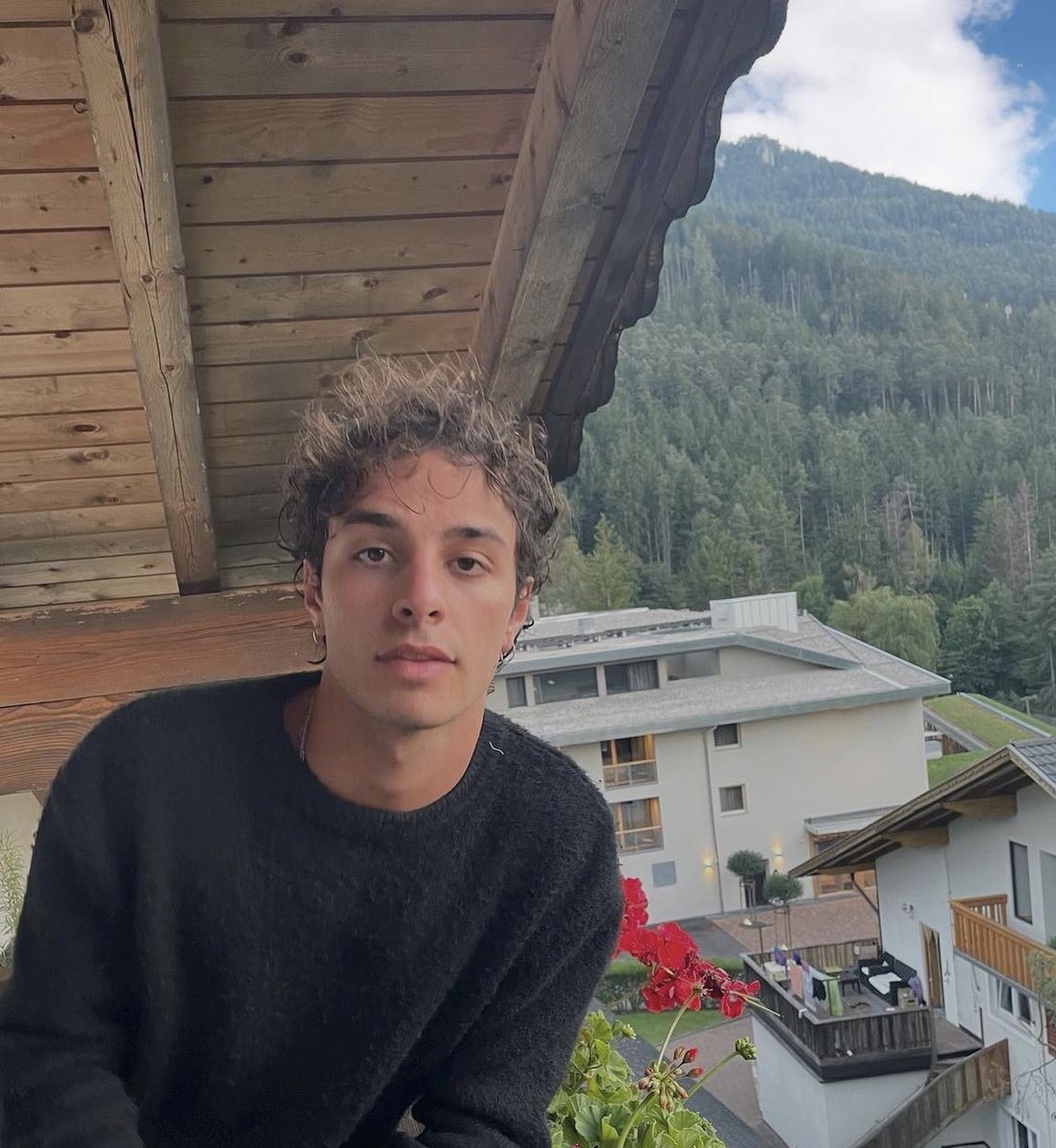 coquettecerise's tweet photo. 22 agosto è il 16 marzo romano https://t.co/JynwVI6SA1