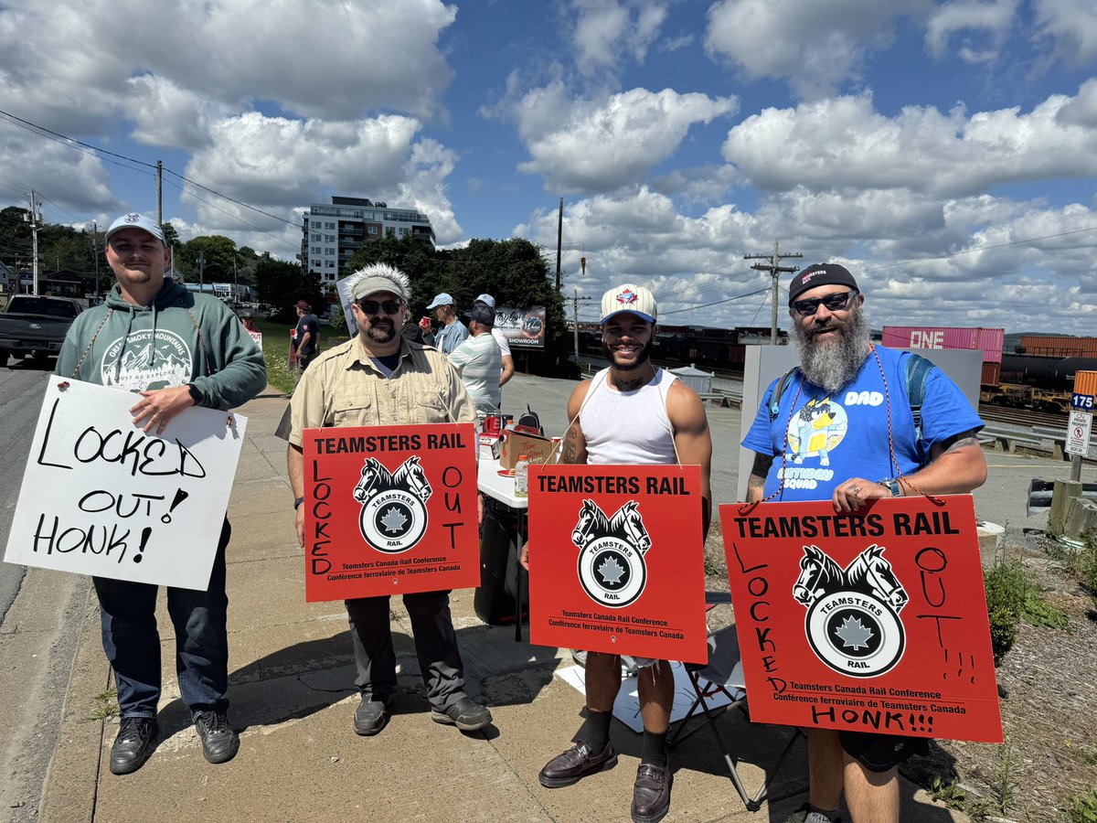 risserk's tweet image. @TeamstersCanada #weareITF @ITFglobalunion #Halifax @CNRailway
