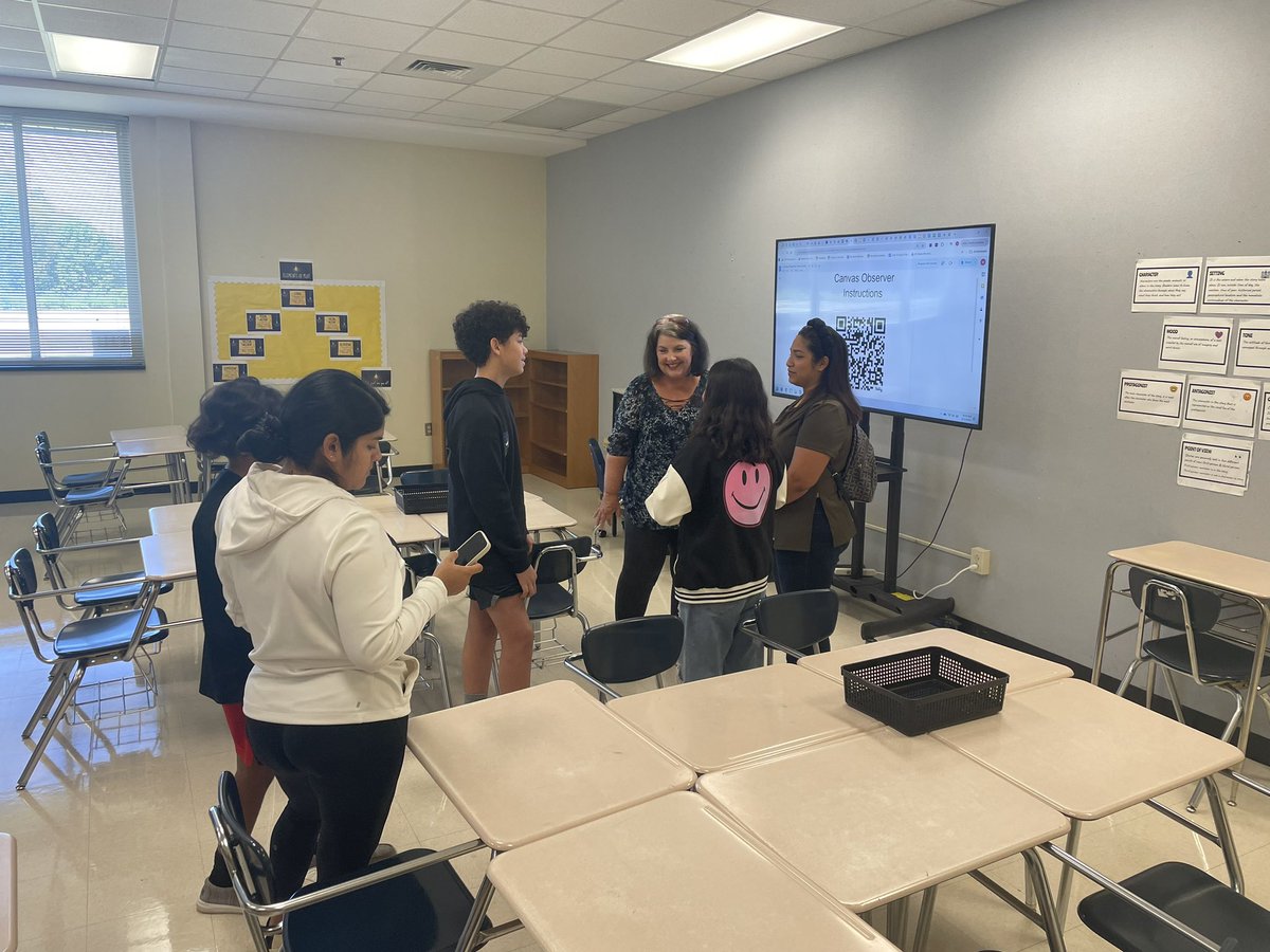 First session of 6th grade Open House was a success! Can’t wait for the afternoon group! <a href="/AGHoulihan/">Andrew G. Houlihan</a> <a href="/UCPSNC/">Union County Public Schools</a> <a href="/Prin_MayerPRMS/">Debbie Mayer</a> <a href="/PorterRidgeMSNC/">Porter Ridge Middle</a>