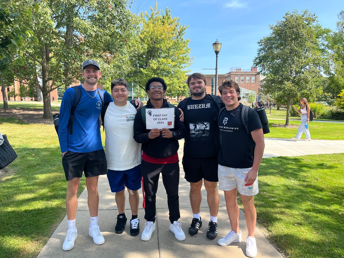 LFC_FOOTBALL's tweet photo. Have a great first day of classes Foresters! Enjoy seeing old friends and start the school year strong! #ForesterFamily https://t.co/TK6zwM0cPX