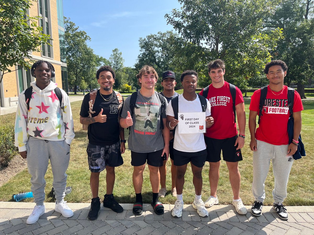 LFC_FOOTBALL's tweet photo. Have a great first day of classes Foresters! Enjoy seeing old friends and start the school year strong! #ForesterFamily https://t.co/TK6zwM0cPX