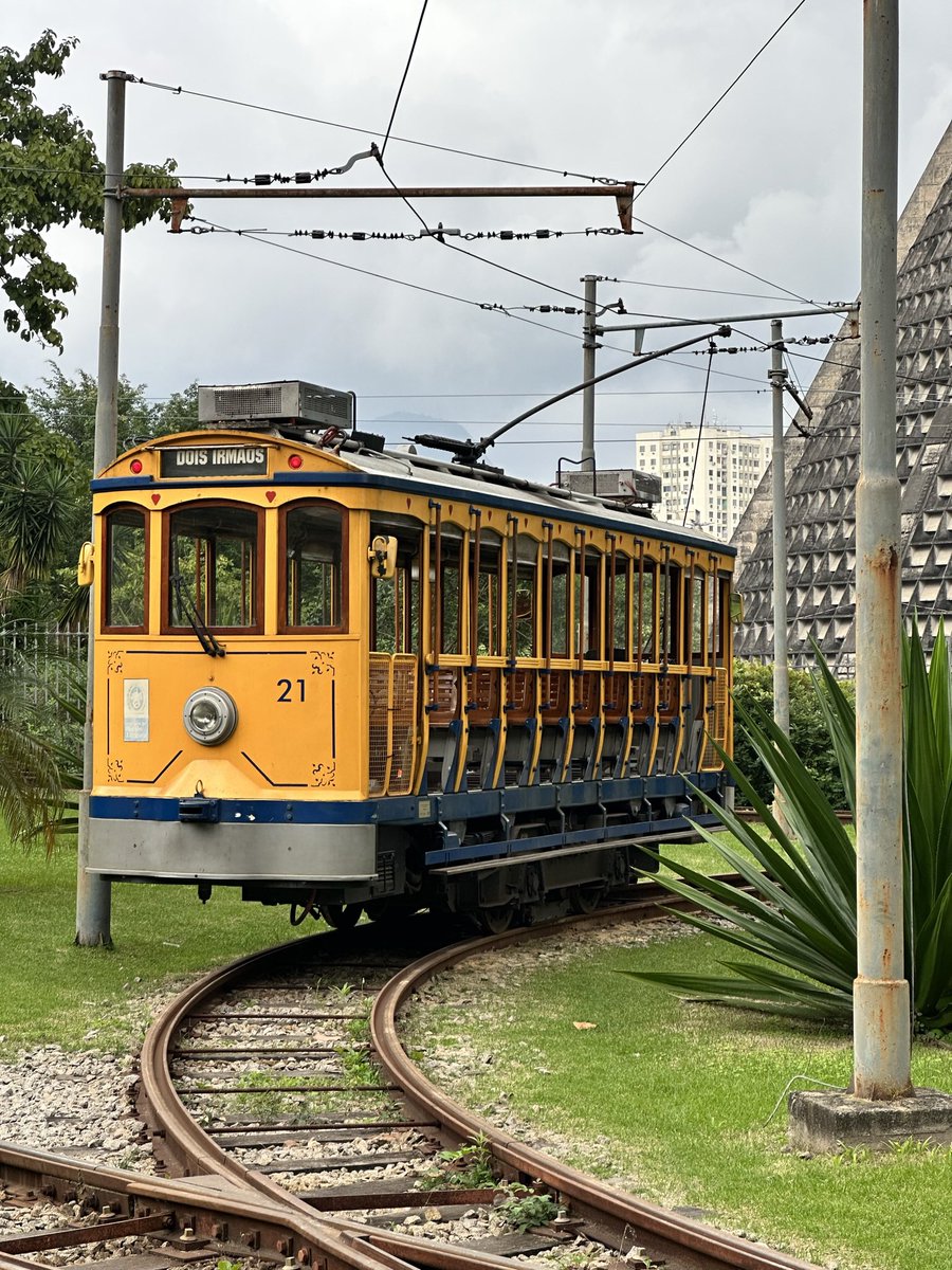 Luti ✨ tweet media