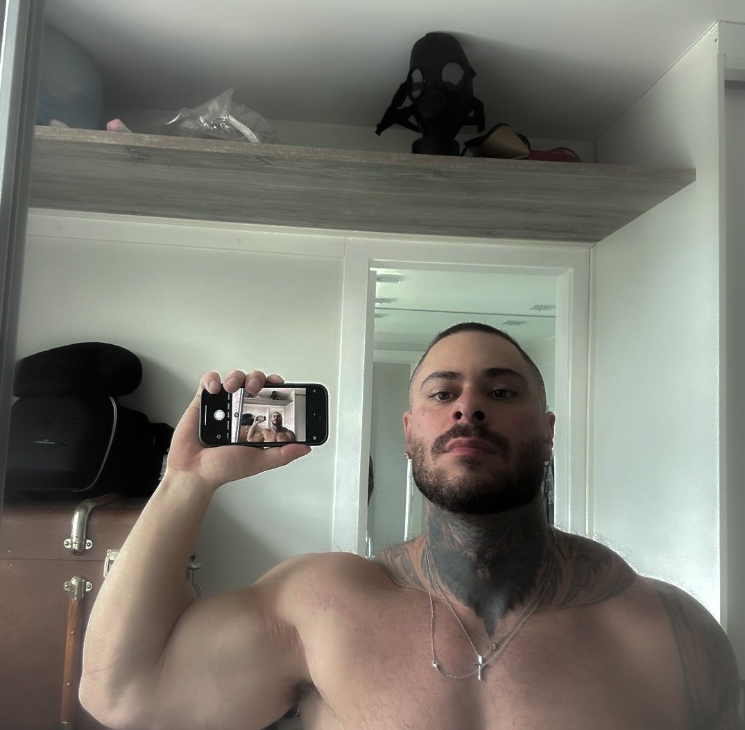 psich0killer_'s tweet photo. https://t.co/oLAWO9WHHs