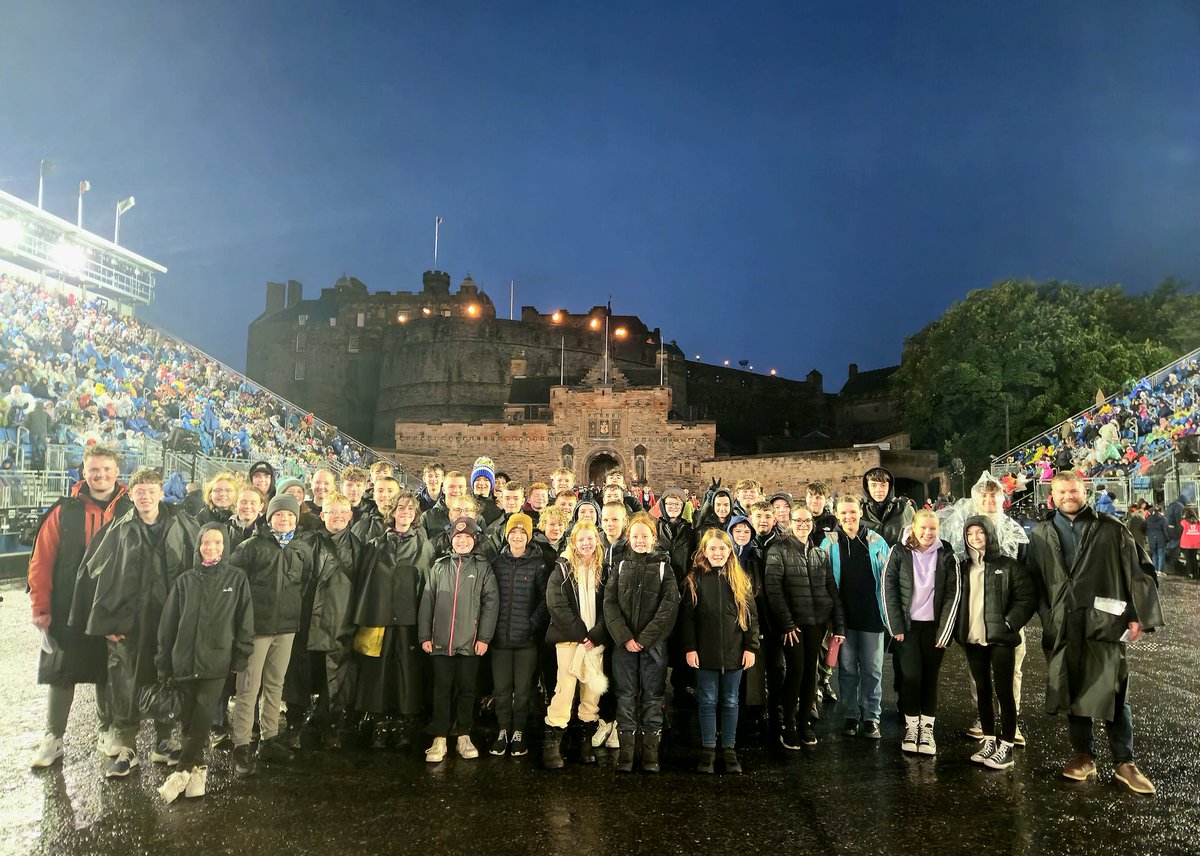 MissKerr tweet media