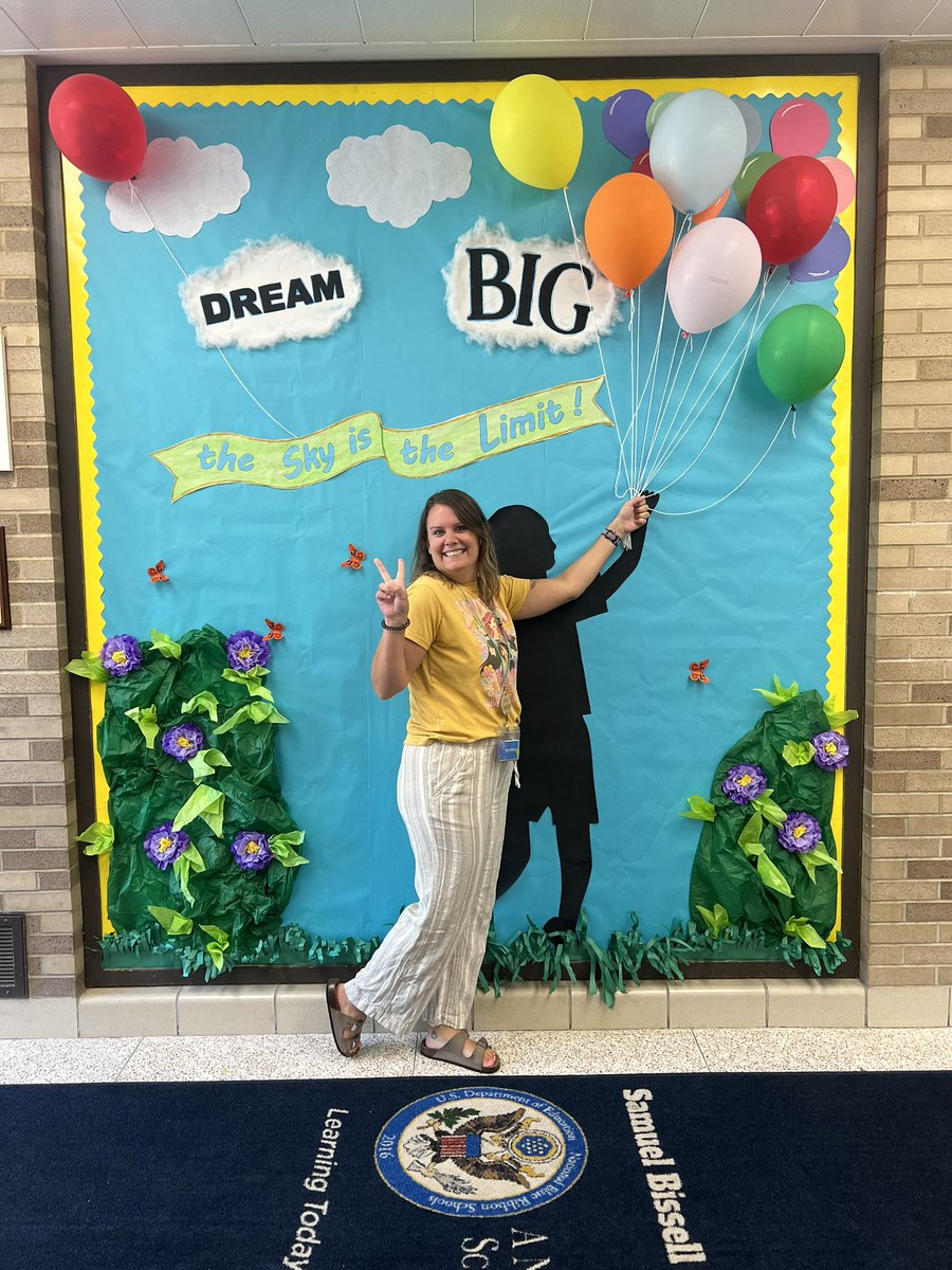 MsChristineLISW's tweet photo. Annual back to school “tweet.”
To a school year filled with fun, growth, and all the feelings 🩵🐾 @BissellSchool https://t.co/PFIoB5tReQ