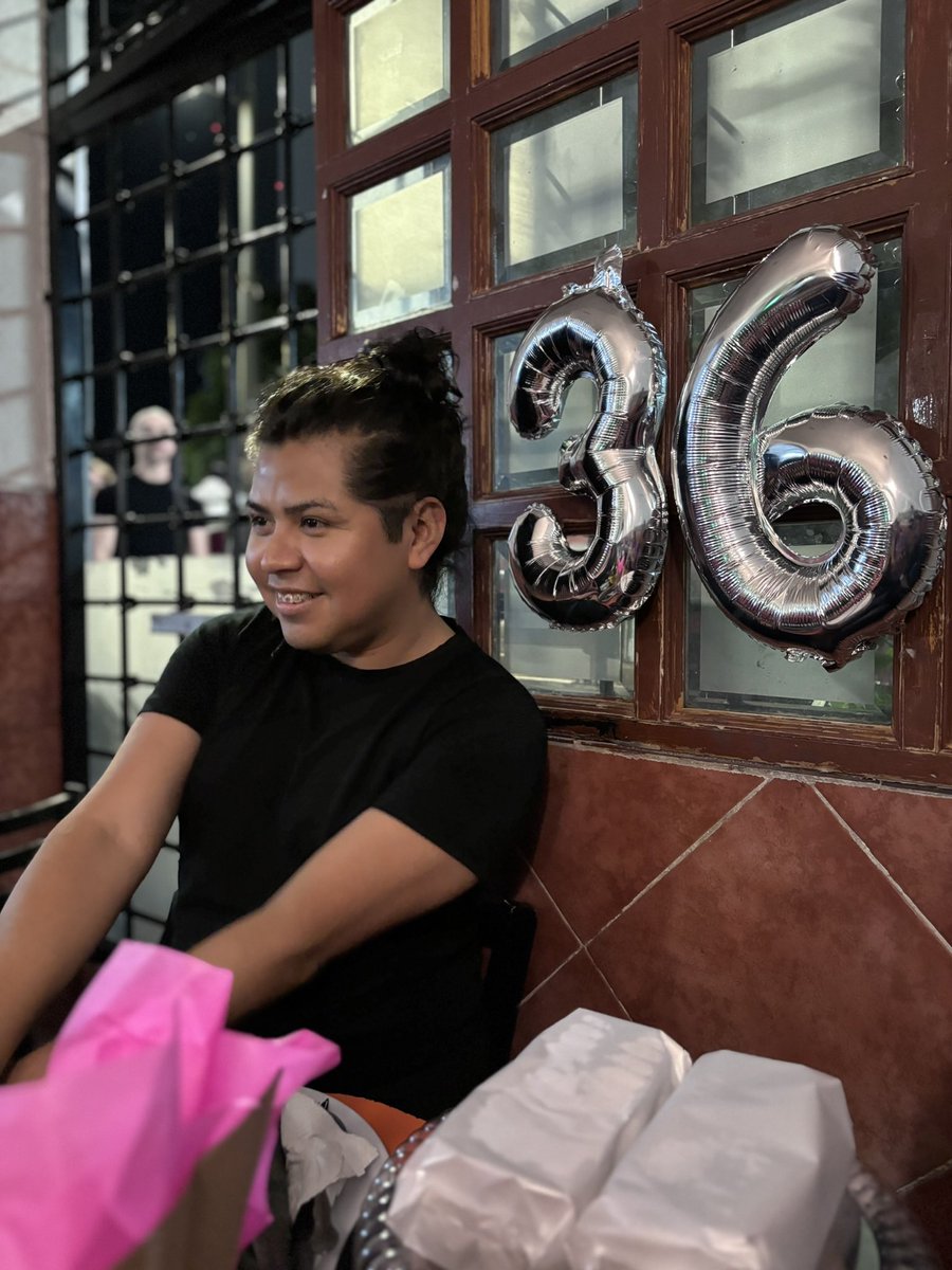 Resulta, resalta y rebota que la semana pasada llegamos a los 36 en chavas, carita lavada, angelicales y buena onda. 

Lo comparto por acá, por inventada y llamar la atención. Y se sabe 💅🏻