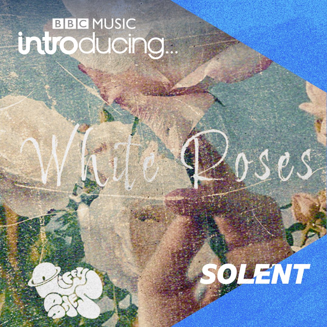 DiffyDames's tweet photo. Big thanks to @bbcintroducing 

My first release White Roses will be played tonight on BBC Radio Solent.

Cheat code below to tune in and catch a bit of a vibe.

https://t.co/yKuKoQEDKC

#newartist #firstrelease #whiteroses #radio #bbcintroducing #singer #guitarist https://t.co/cM4JLdxYNX