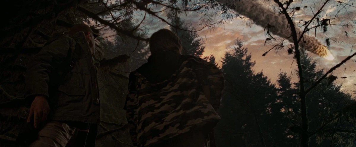 ridgetop21's tweet photo. Comparison between the #AVPR trailer, a Blu-ray capture, and a recent @joblocom clip (which apparently reflects the Disney+ release). The trailer color looks best IMO, overall brighter without blown highlights and cooler tone. https://t.co/DRG74s5tN8