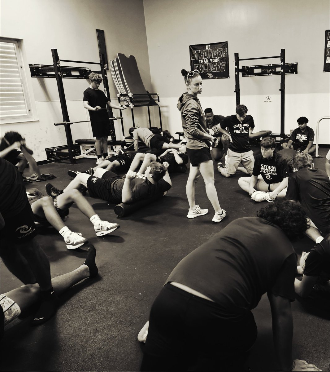 When your ATHLETIC trainer is DOPE and has the knowledge to help your team in recovery. 
#AStormisForming #WIN