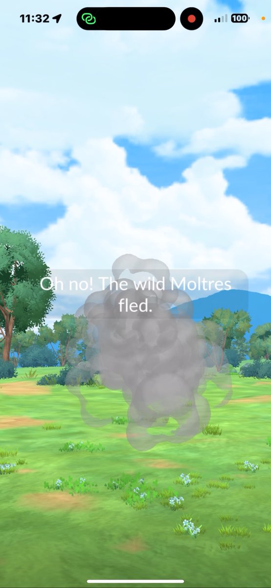 TamedTh's tweet photo. The pain no one should experience @PokemonGoApp #PokemonGO https://t.co/6vjkZCSgjB